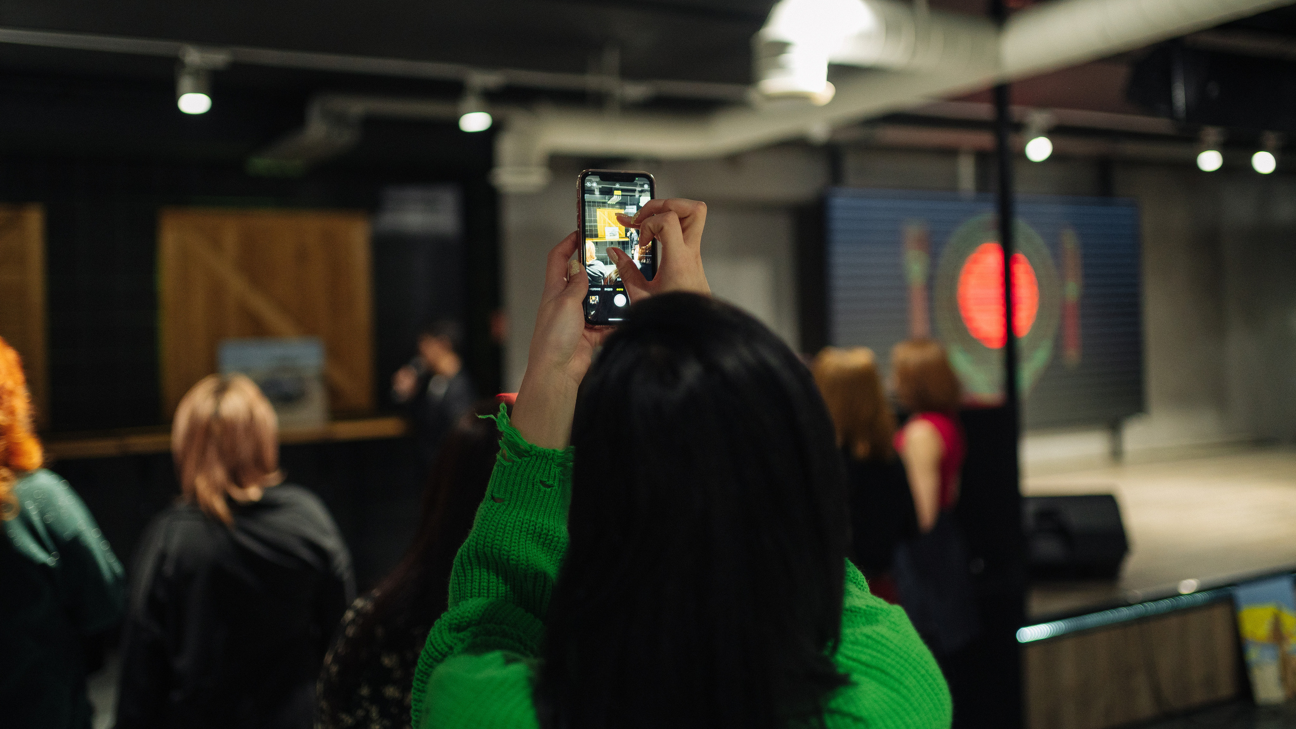 Карим МК картины маслом. Фотограф Нижний Новгород