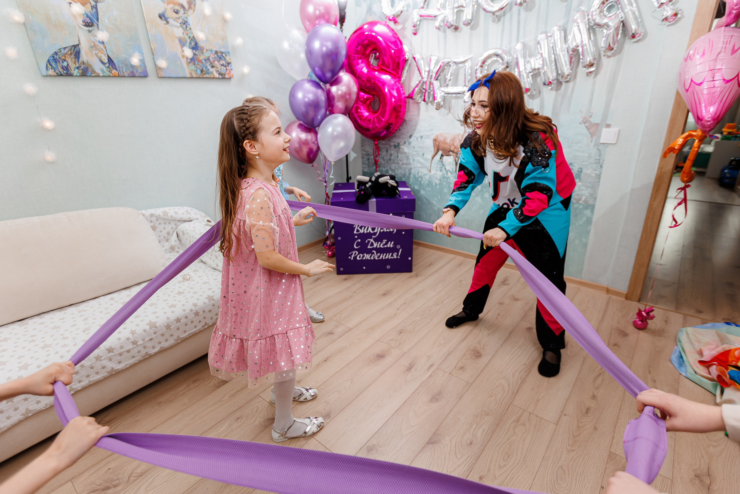 День рождения Вики. Съёмка дома. Семейный и детский фотограф Комина Елена, Власиха, Одинцово