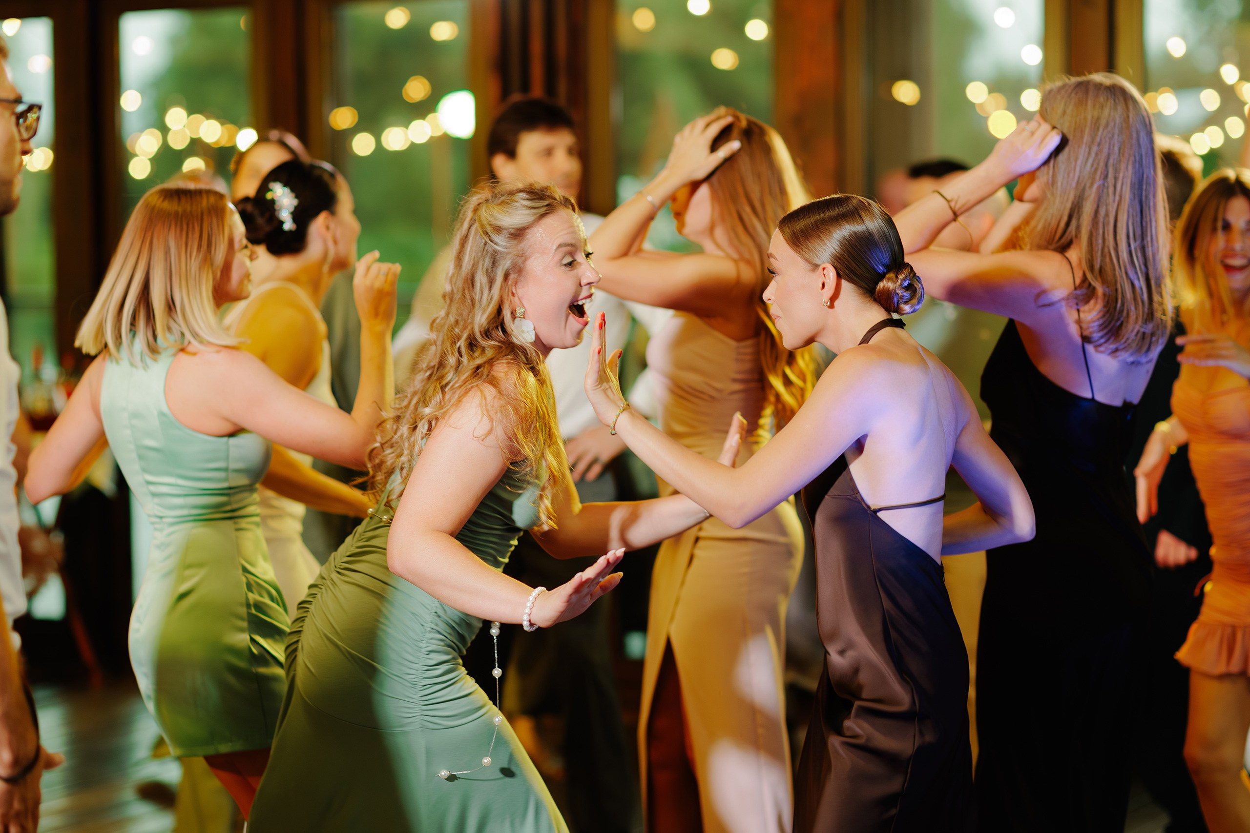 Фотограф Никифоров-Гордеев. Подрядчики и друзья сети свадебных площадок House for wedding