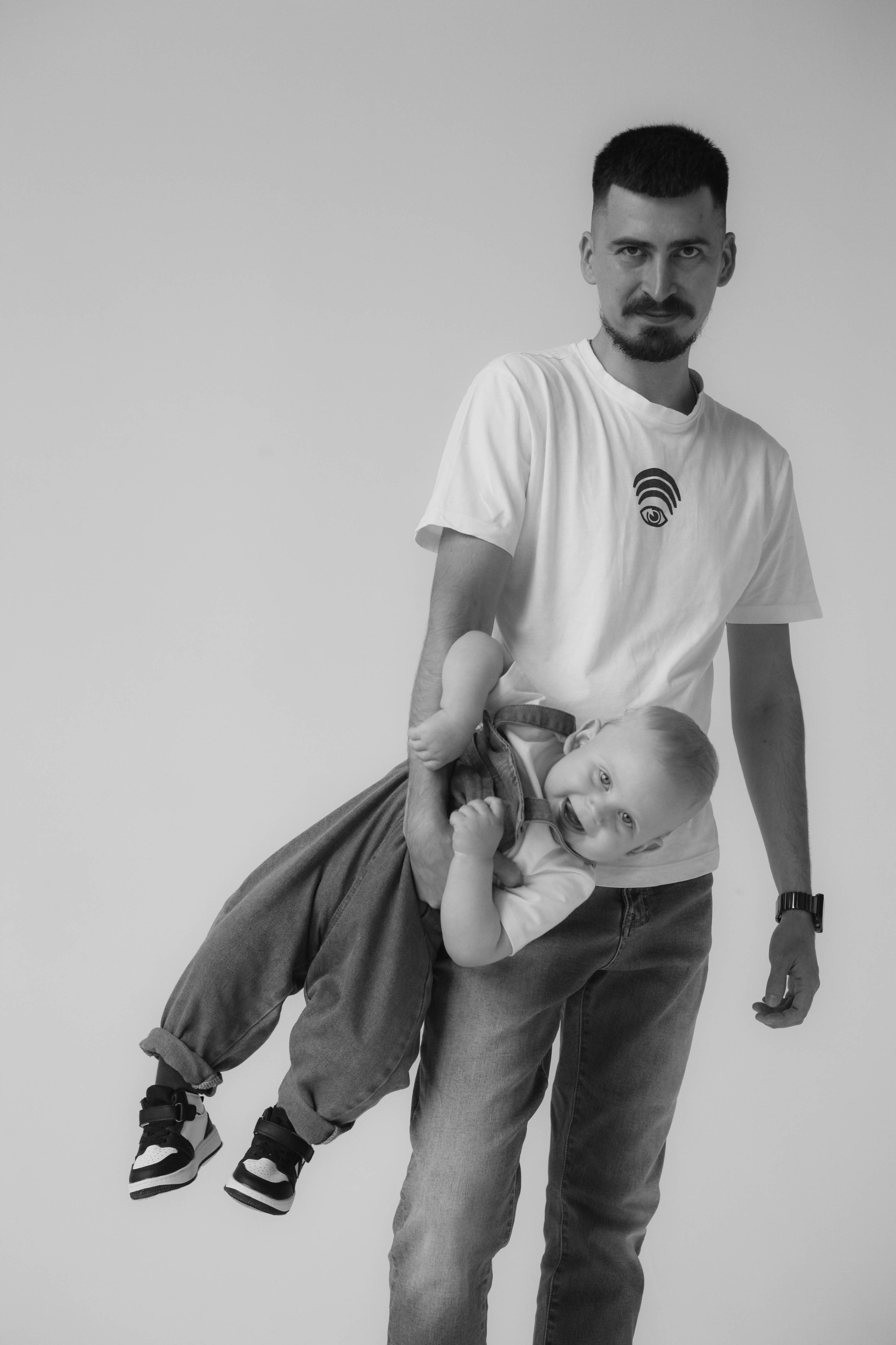 Студия. Уличный фотограф Города N