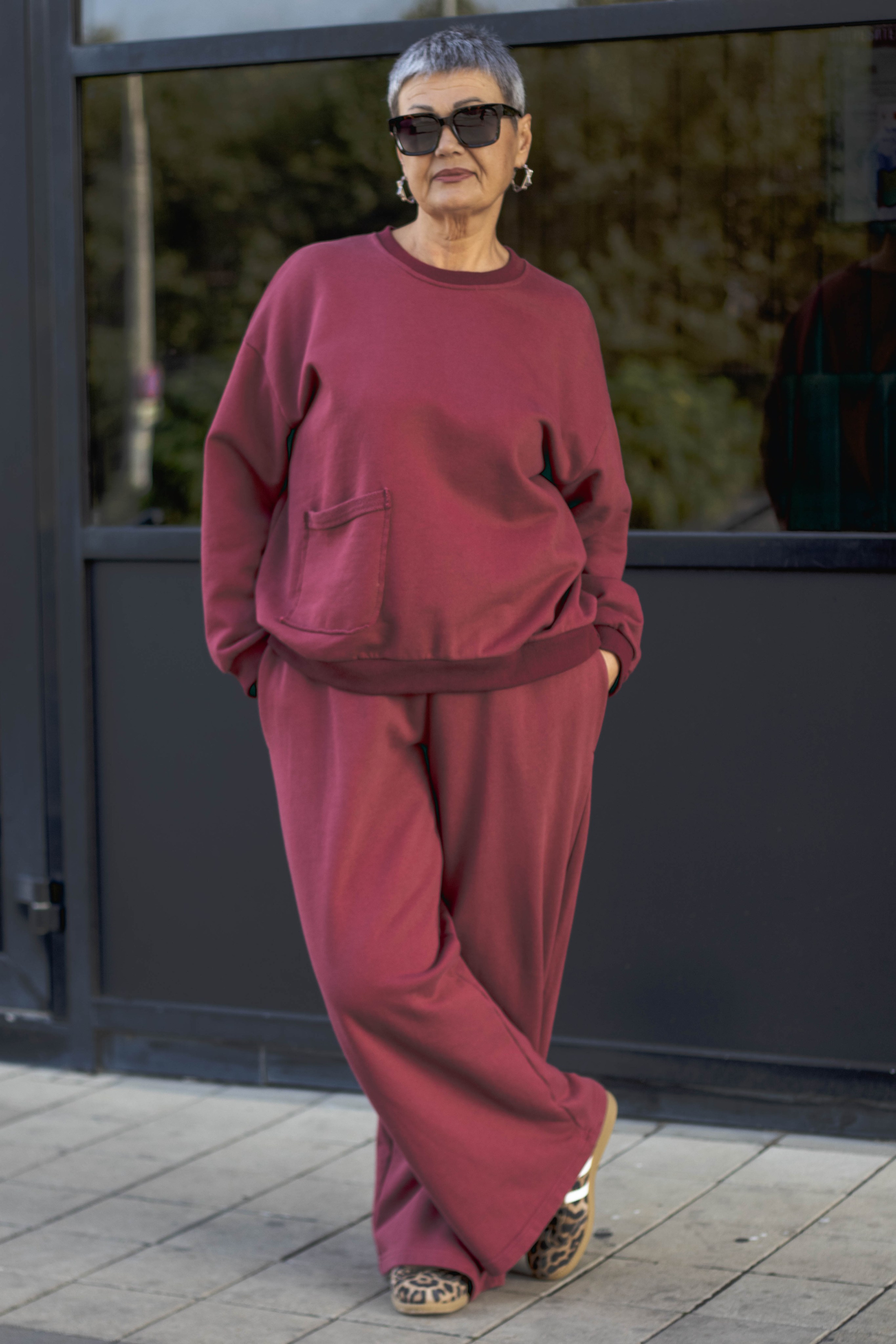 «Она среди улиц: лёгкость и стиль». Уличный фотограф Города N