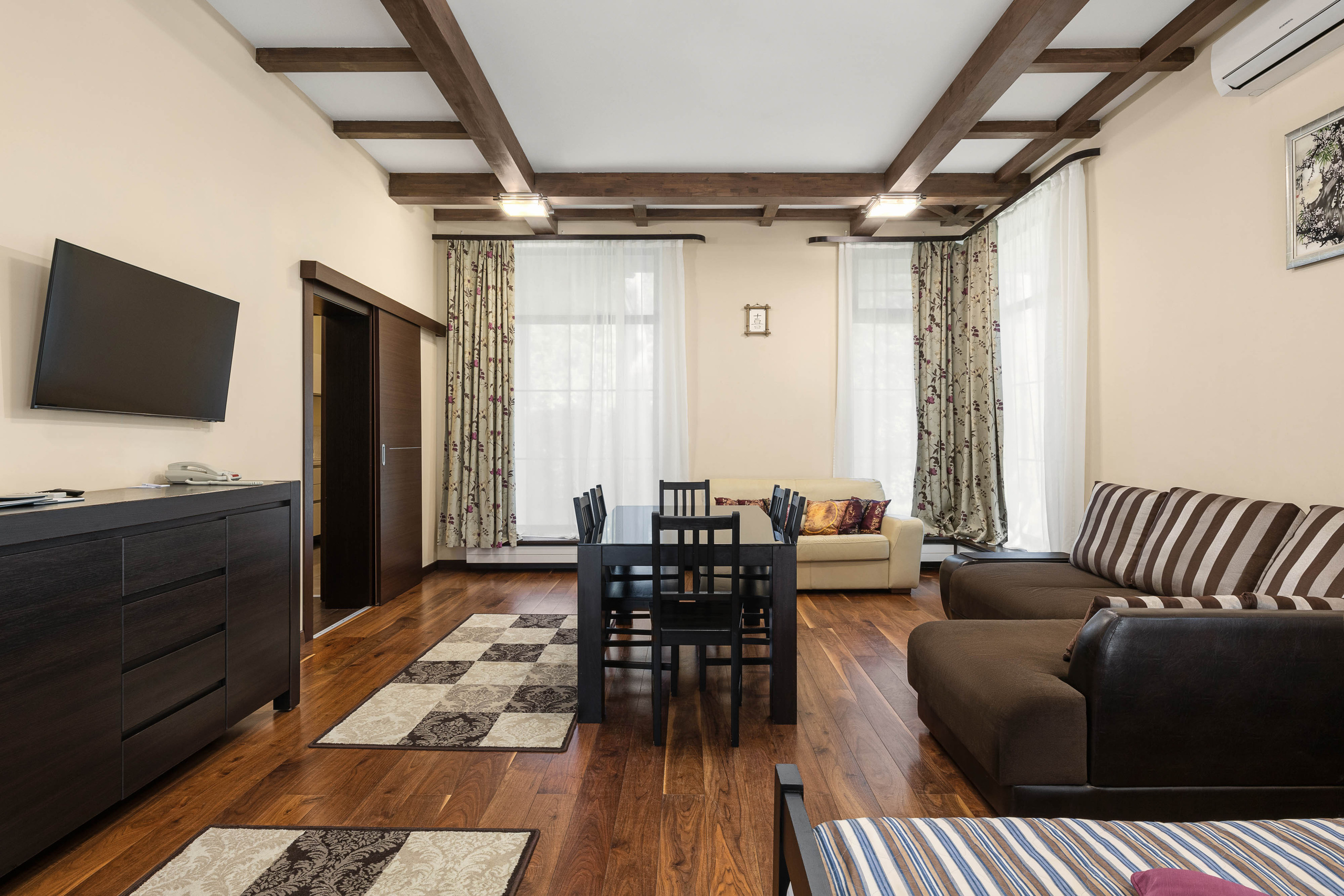 Ареал Конгресс-Отель, Москва