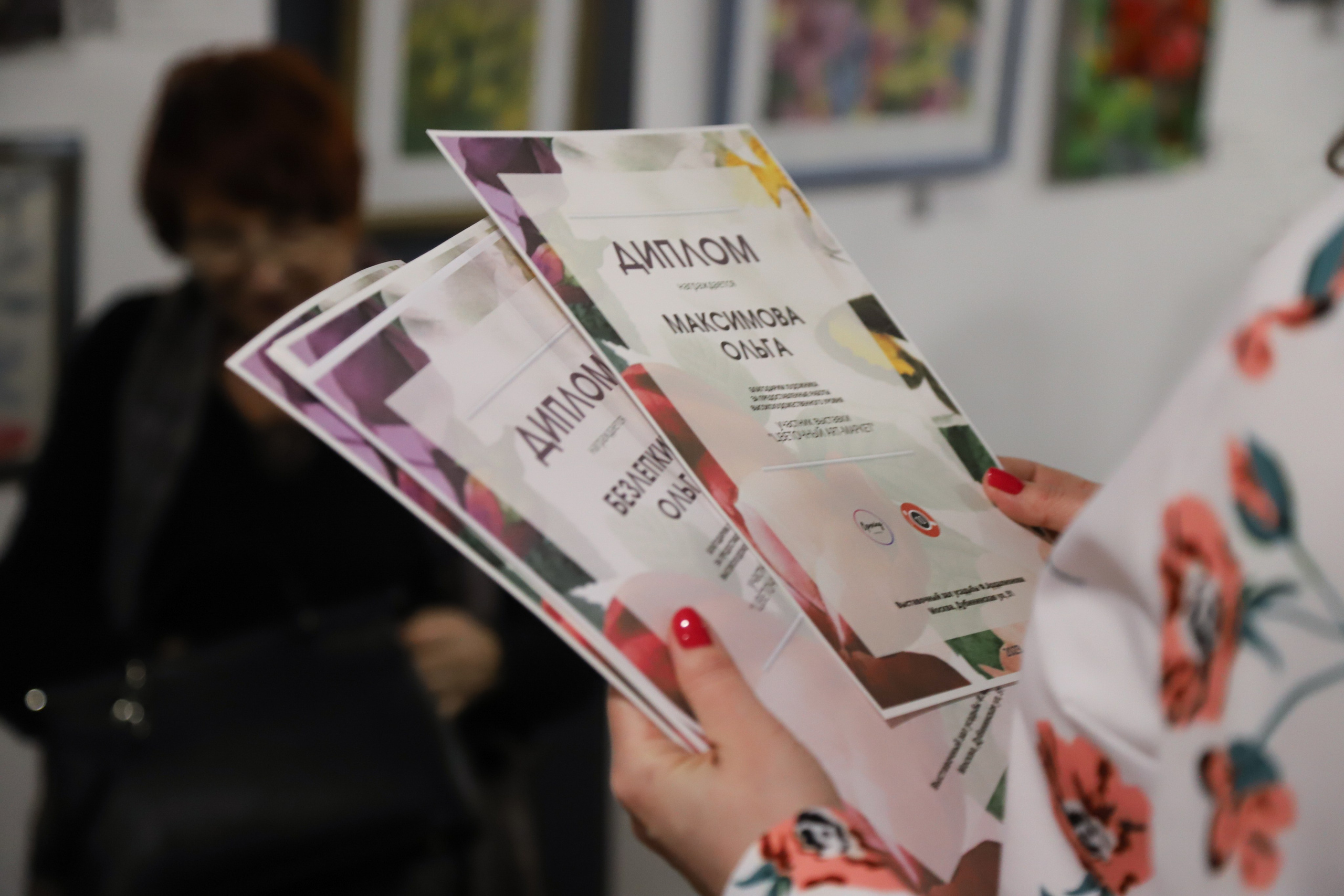 ЦВЕТОЧНЫЙ АРТ_МАРКЕТ. Художественные выставки. Яркие открытия