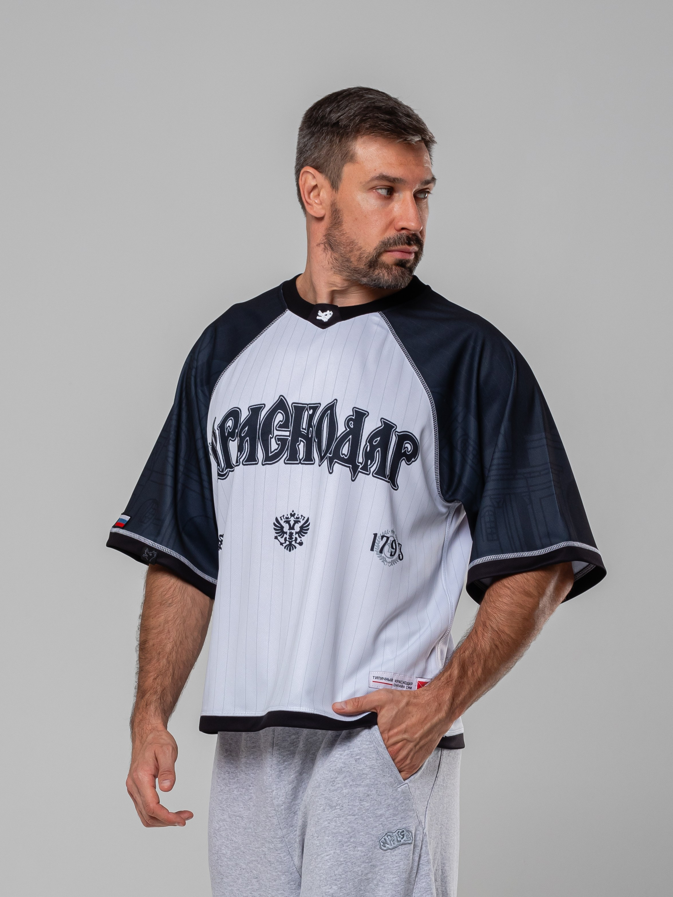 Худи и штаны. Фотограф в Краснодаре Арина Кудряшова