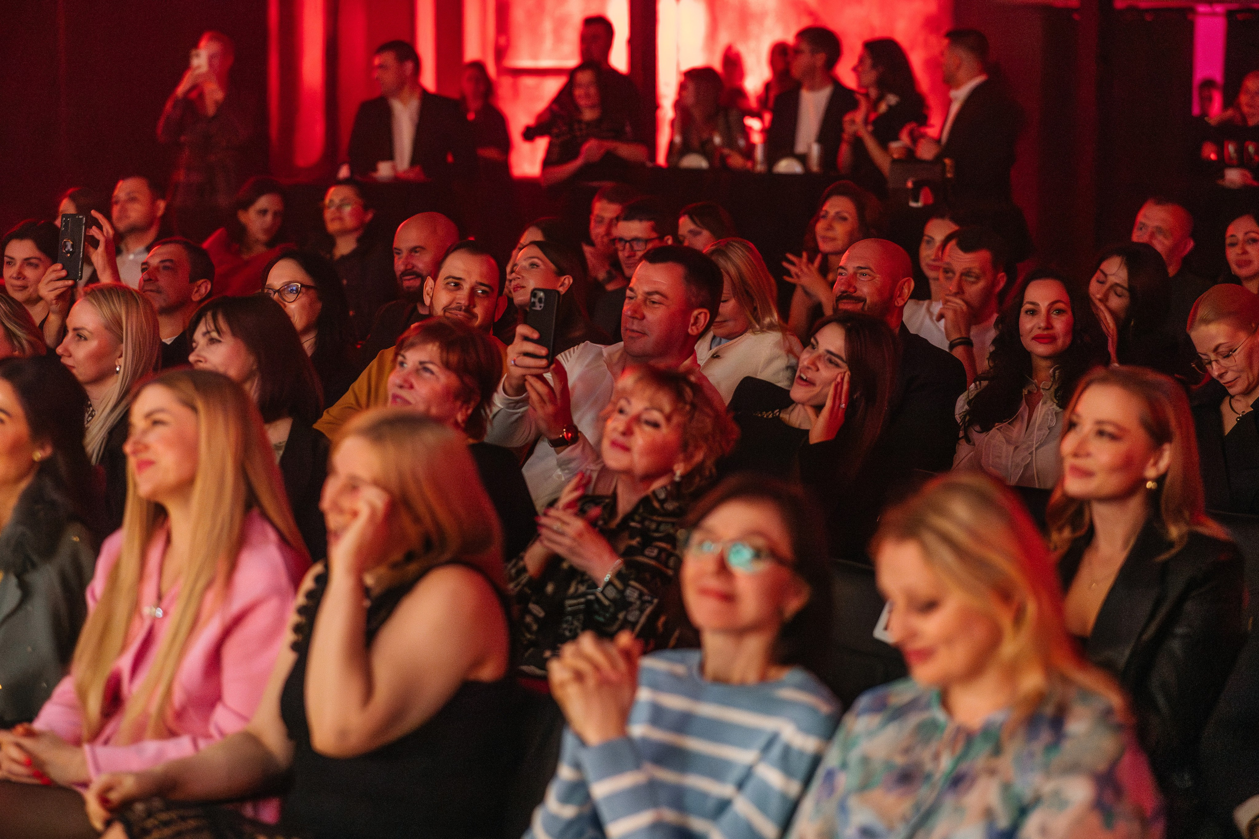 ТВОРЧЕСКИЙ ВЕЧЕР С ИГОРЕМ ВЕРНИКОМ В АЛЬФА-КЛУБЕ. Свадебный и репортажный фотограф в Ростове-на-Дону Павел Кислов