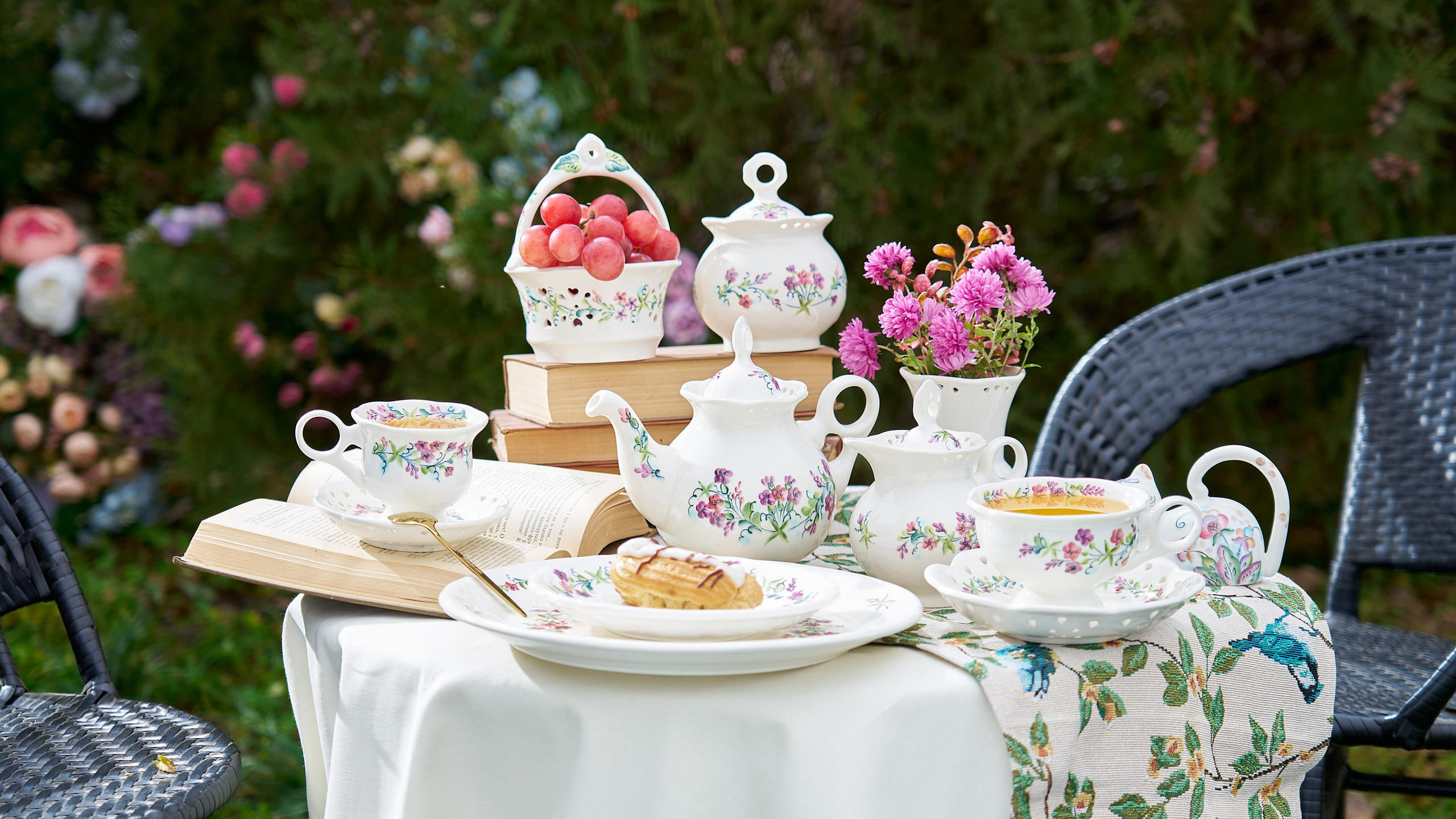 Фотосъемка Семикаракорская керамика. Фуд — предметный фотограф в Москве