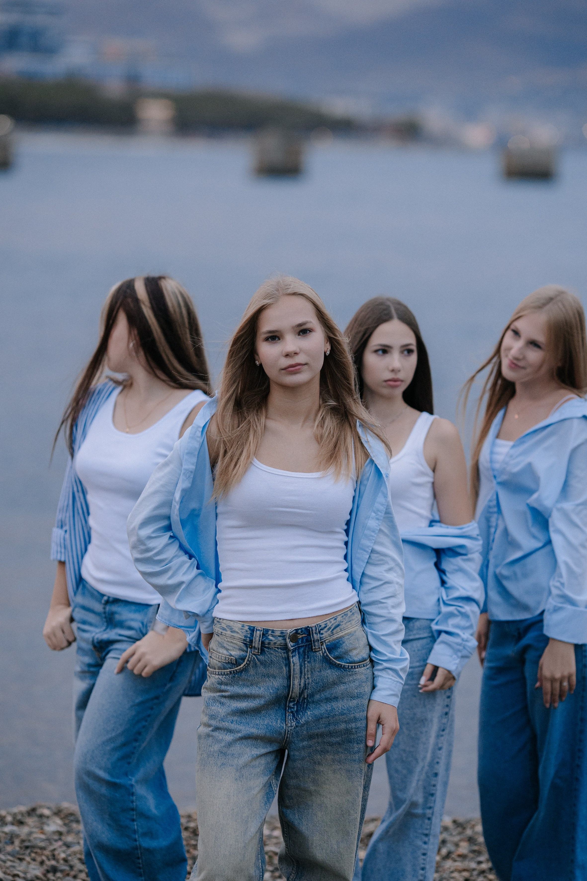 Пляж Кристалл — старшая школа. Выпускные альбомы Натальи Бутко: Новороссийск, Анапа, Геленджик