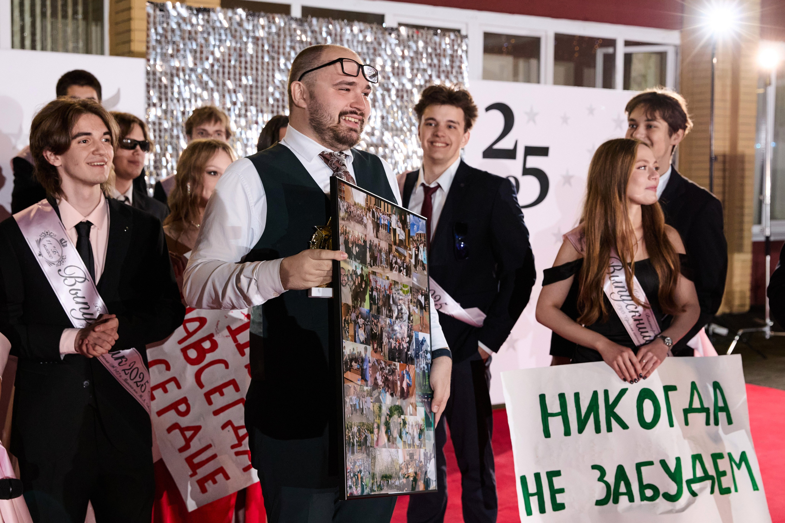 Выпускной 11 класс. Свадебная, репортажная фотосъемка и видеосъемка в Минске. Илья и Юлия Ширмановы. Фотограф | Видеограф | Минск