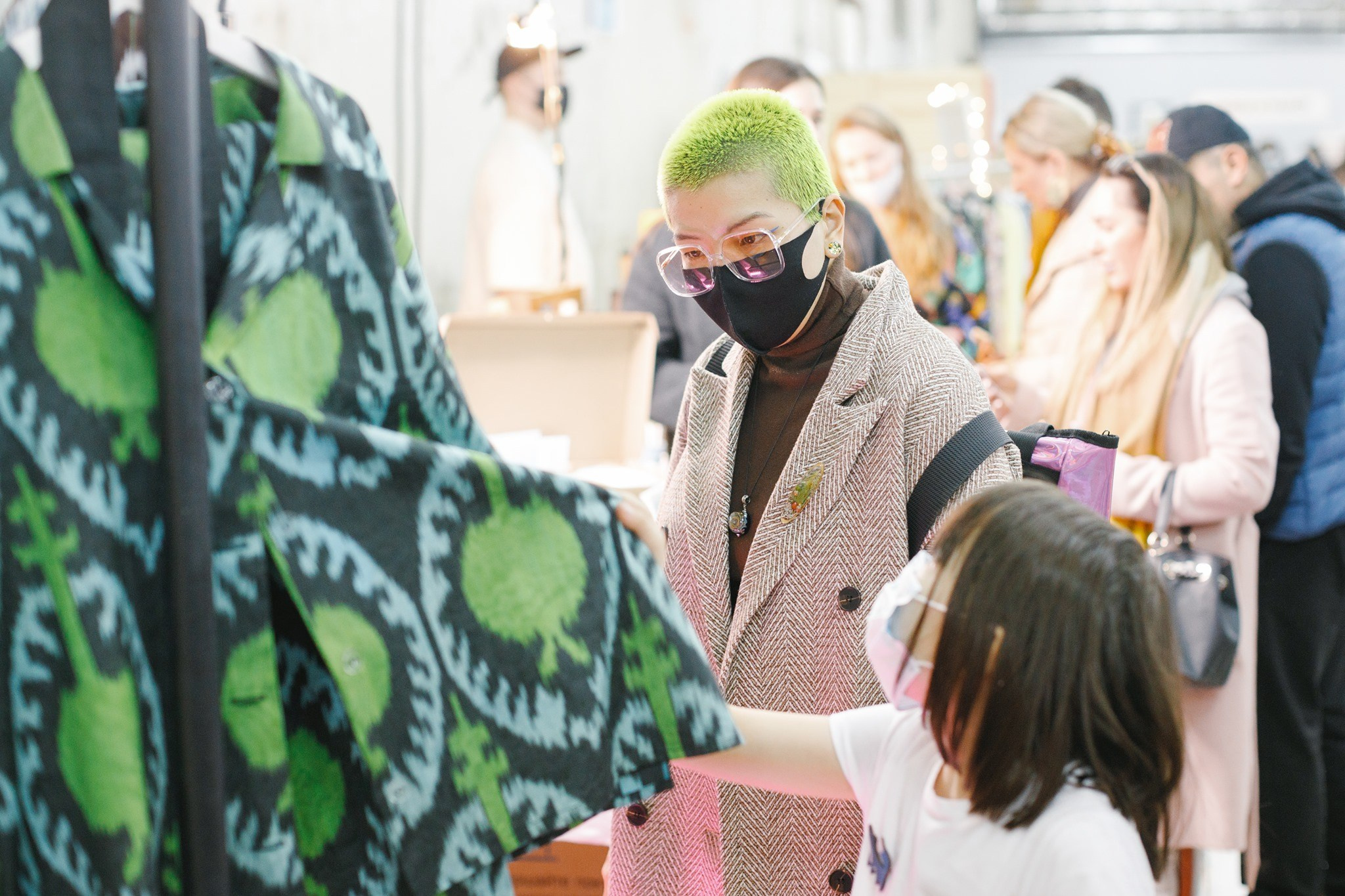 10–11 апреля 2021 на Трёхгорной мануфактуре / фото Иван Гущин. Фотоотчеты «Ламбада-маркета»