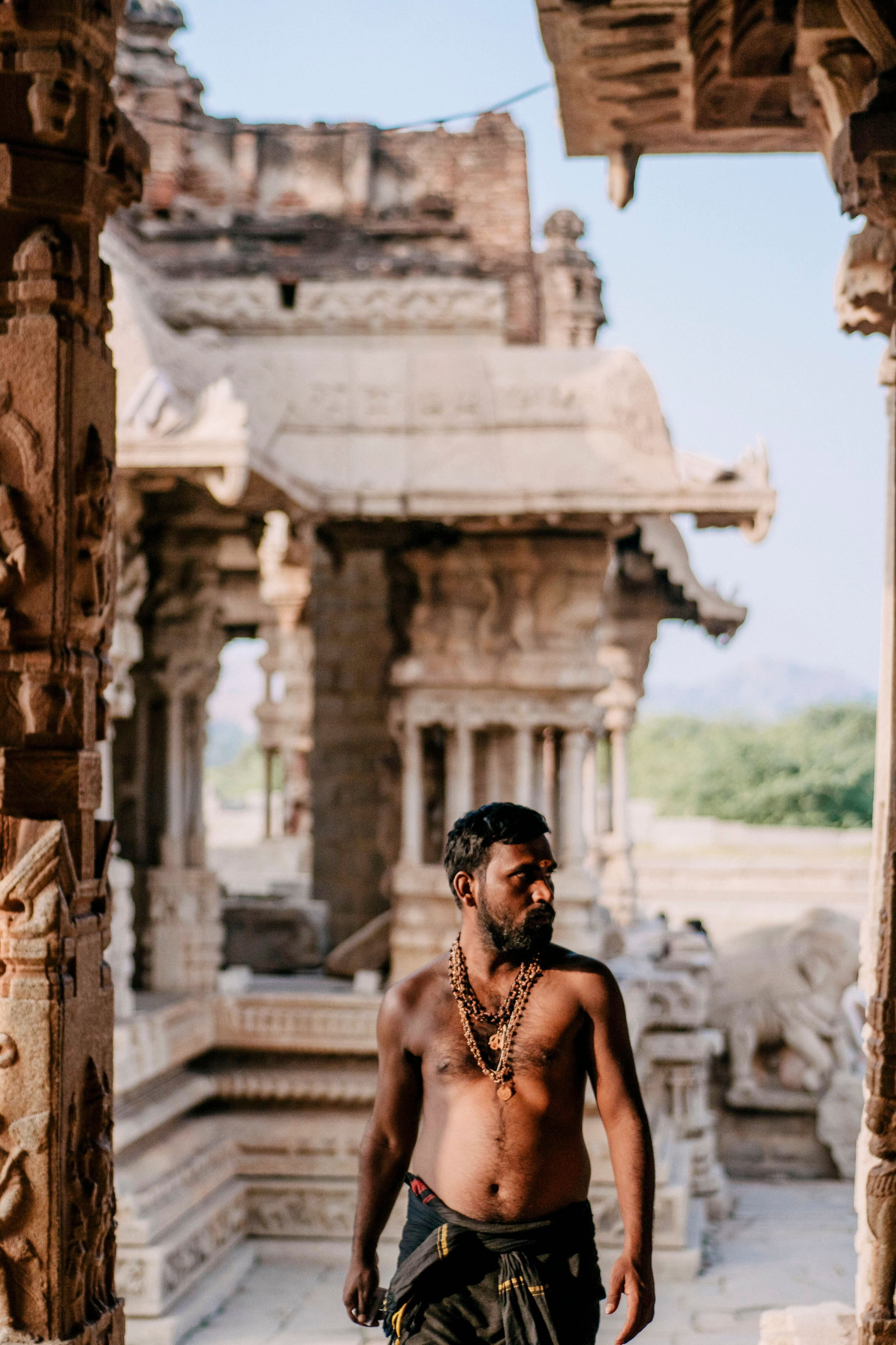 Hampi street. Iraogo