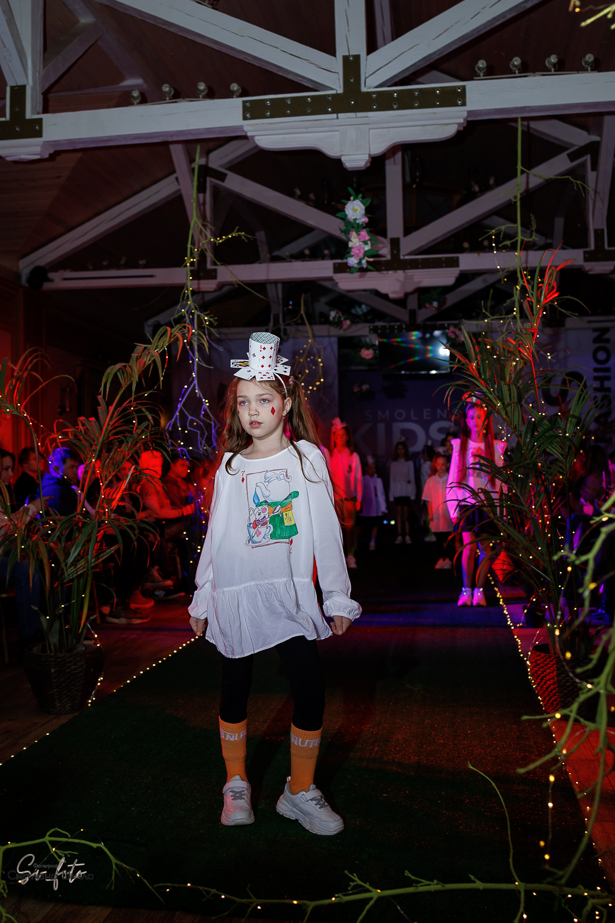 Smolensk Fashion Week_показы_ДЕНЬ 3_ФИНАЛ_Алиса в стране чудес. Главная