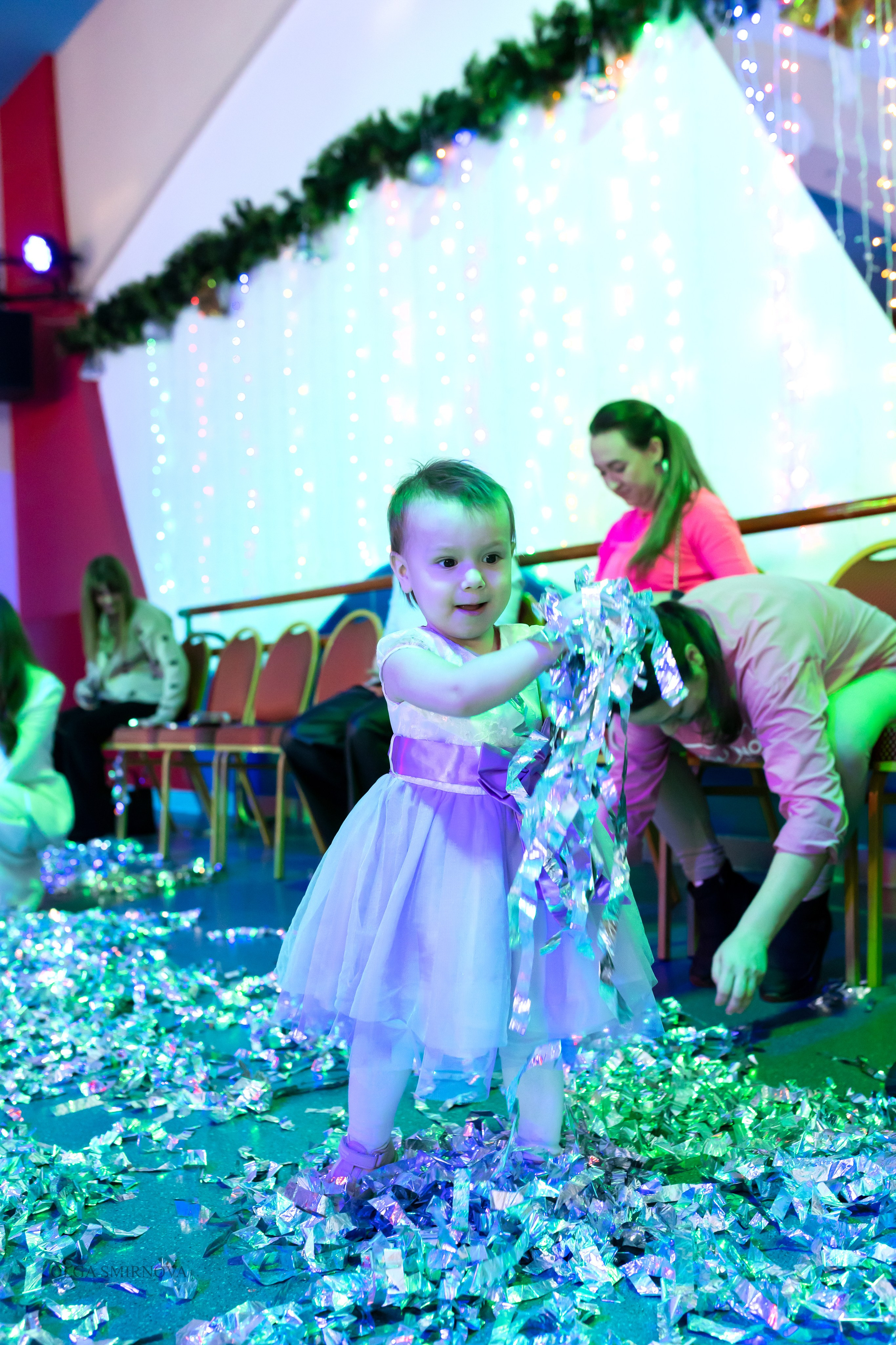 Утренник в ДОФ 04.01.25. Ольга Смирнова юрист, фотограф