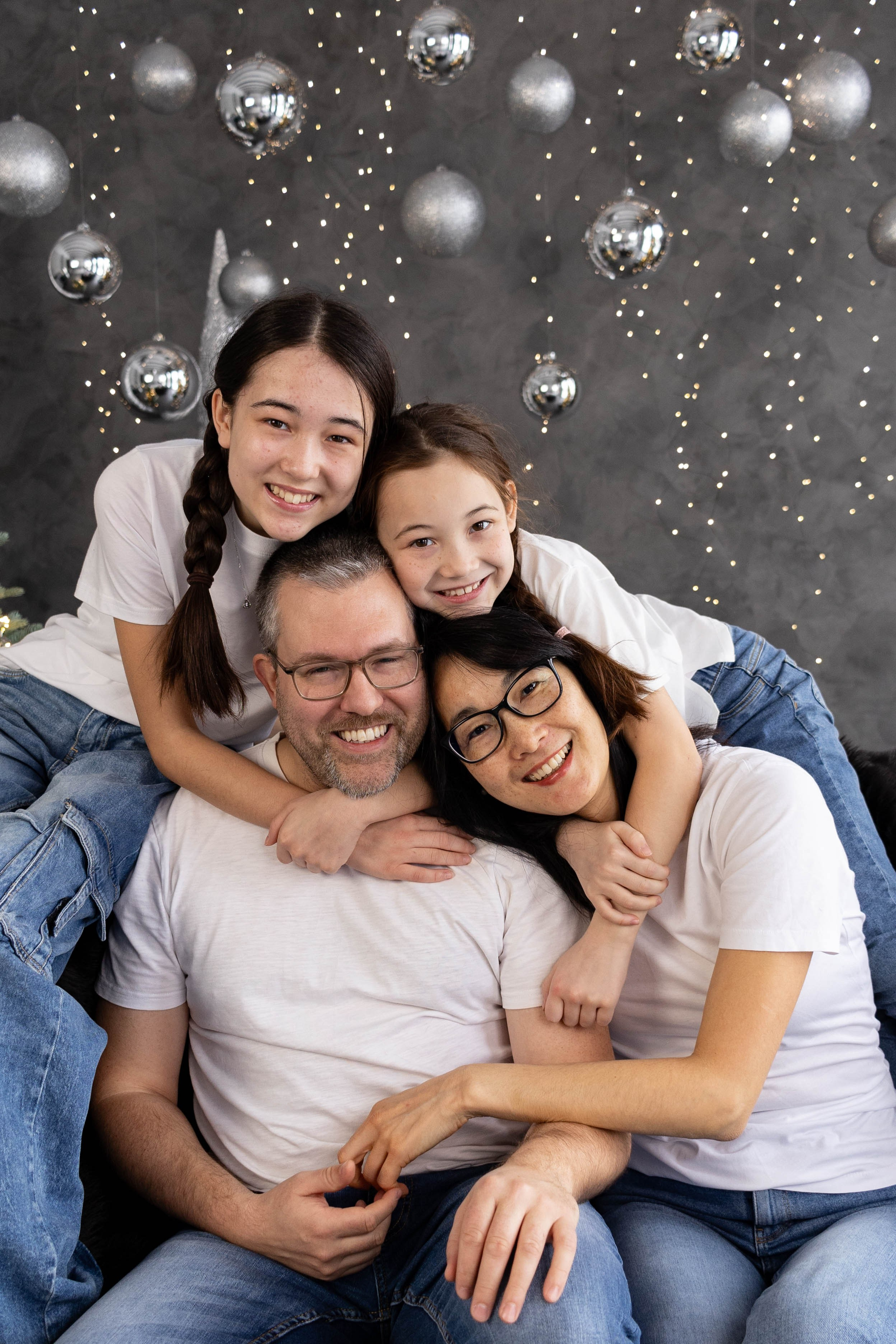 Студийная фотосессия. Фотограф в Астане, индивидуальная, семейная, домашняя фотосессия