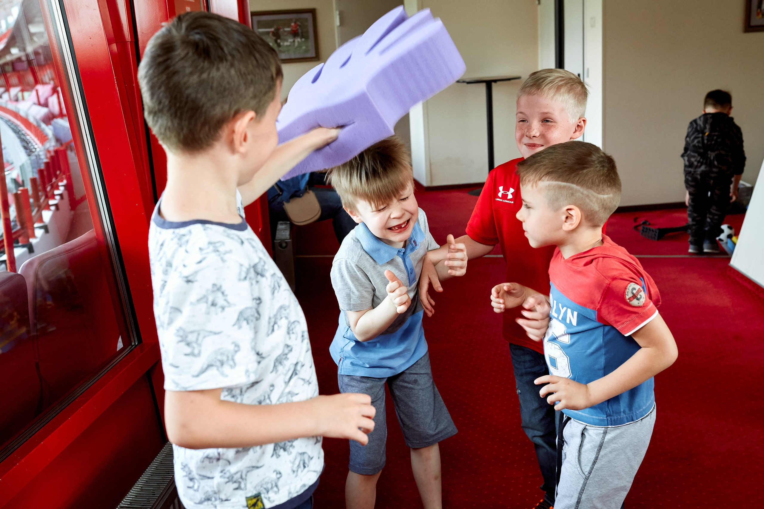 Фотограф на день рождения ребенка в Москве, заказать услуги фотосъёмки — Стоимость и цены на услуги фотографа на день рождения ребёнка