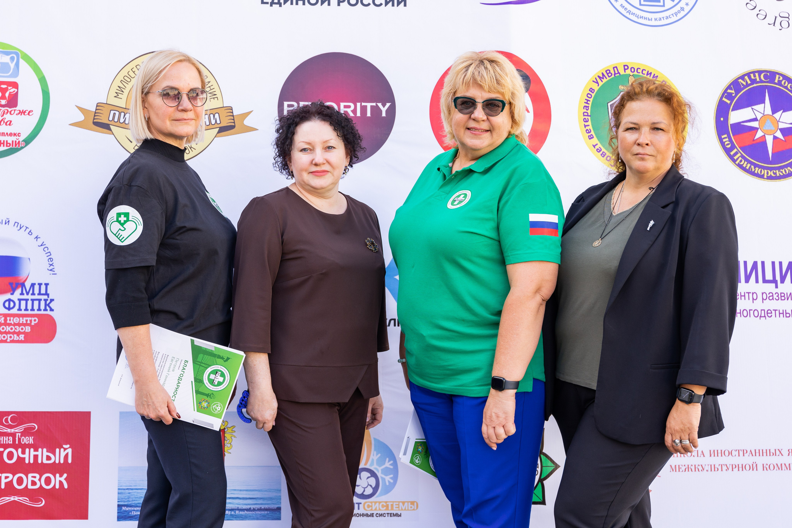 Олимпиада Первой помощи. Выпускные альбомы во Владивостоке