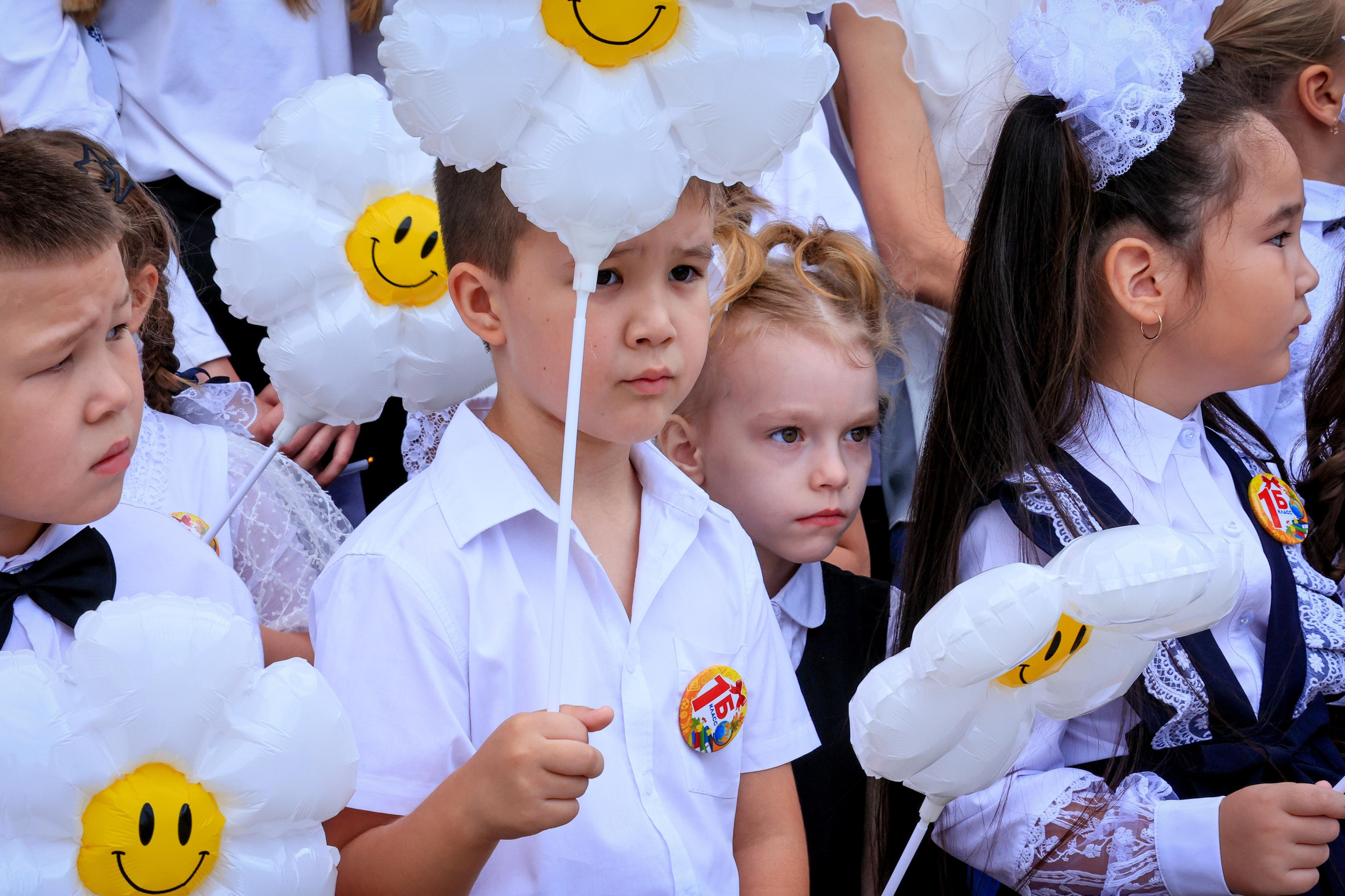 ШКОЛА 1 СЕНТЯБРЯ. Свадебный фотограф — видеограф в г. Астрахань Екатерина Юмашева