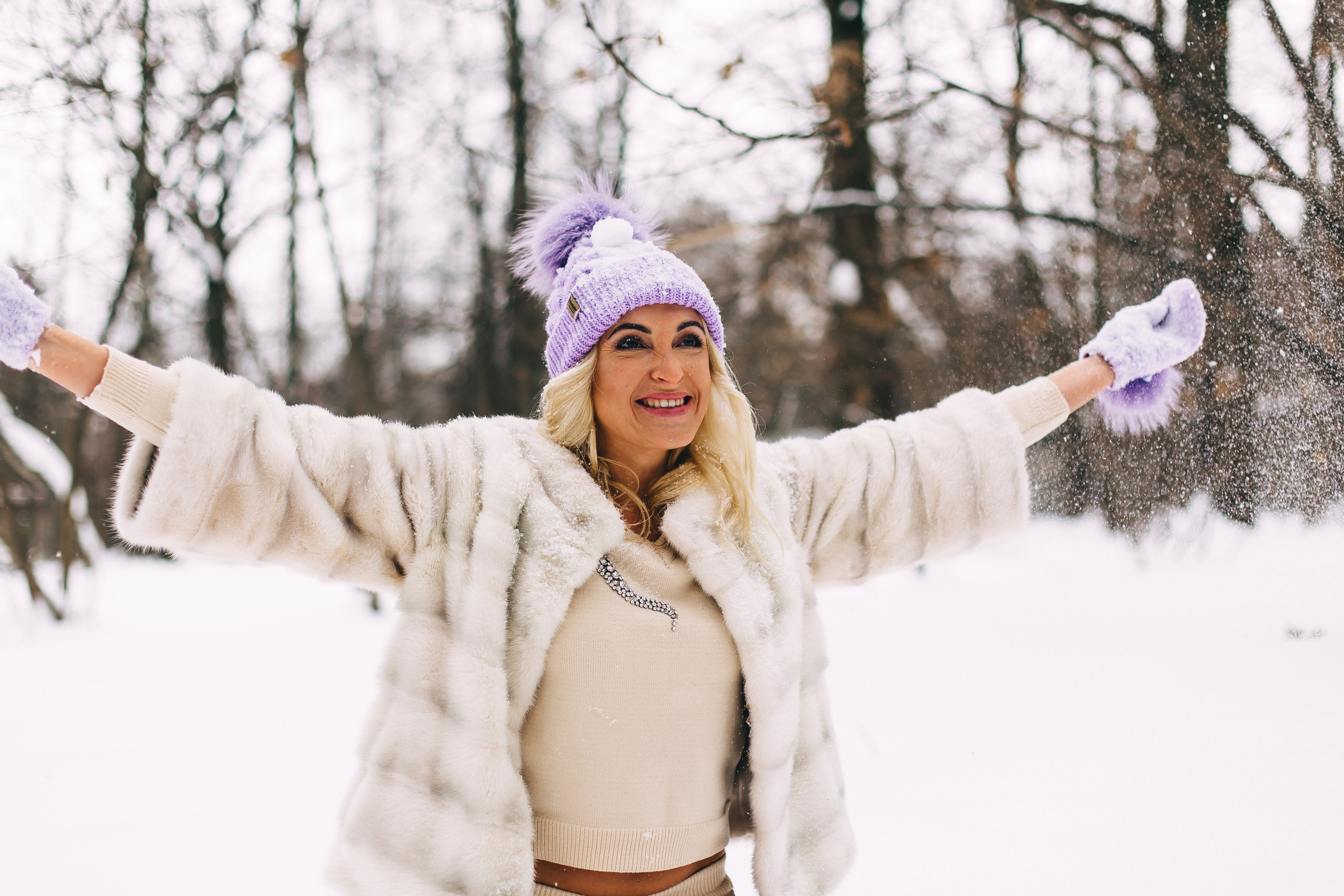 Маленькая радость в заснеженном лесу. Душевный фотограф Ваших самых ярких событий Марина Погребняк