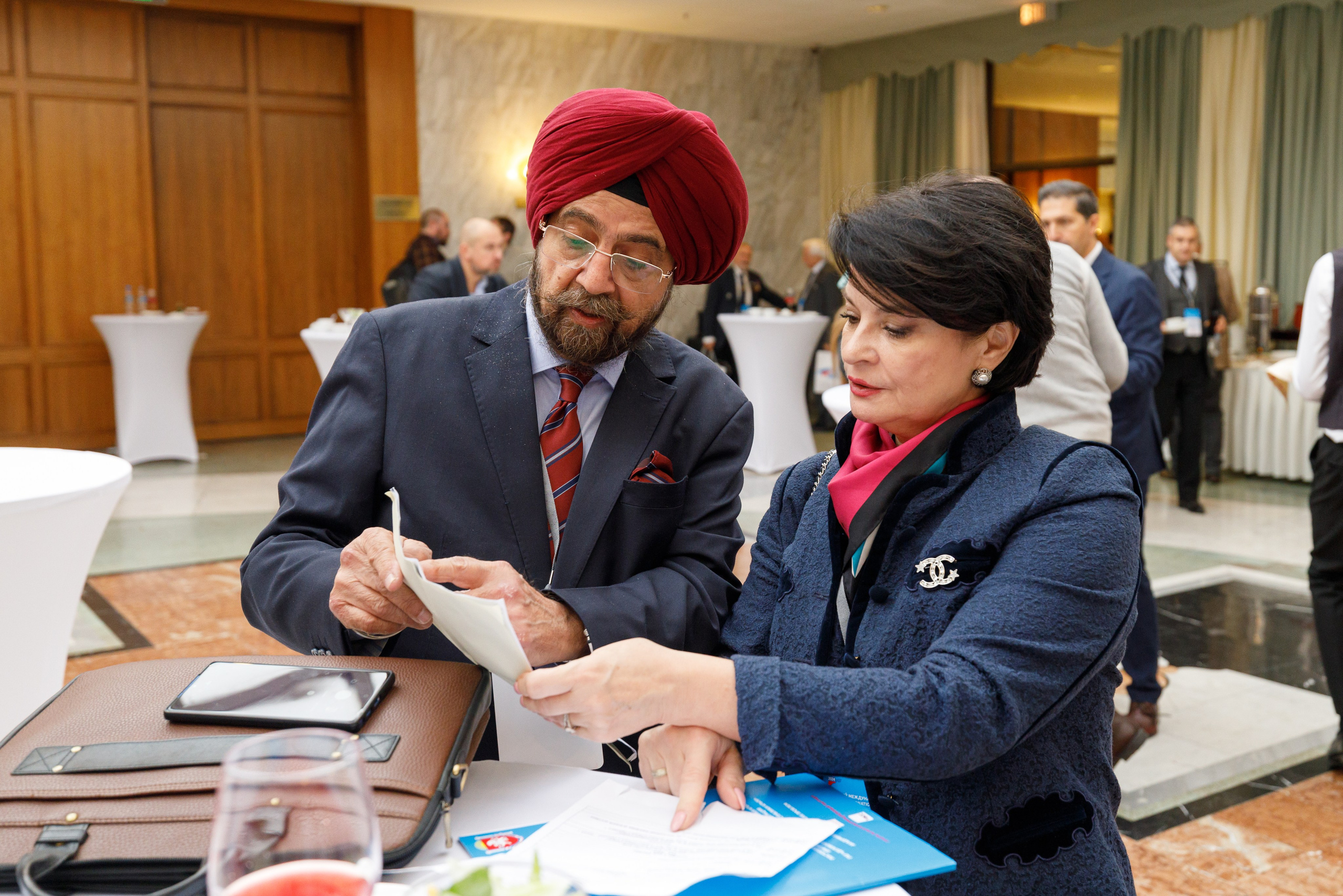 Фотосъёмка конференции деловые встречи. Фотограф на мероприятие в Москве Марик