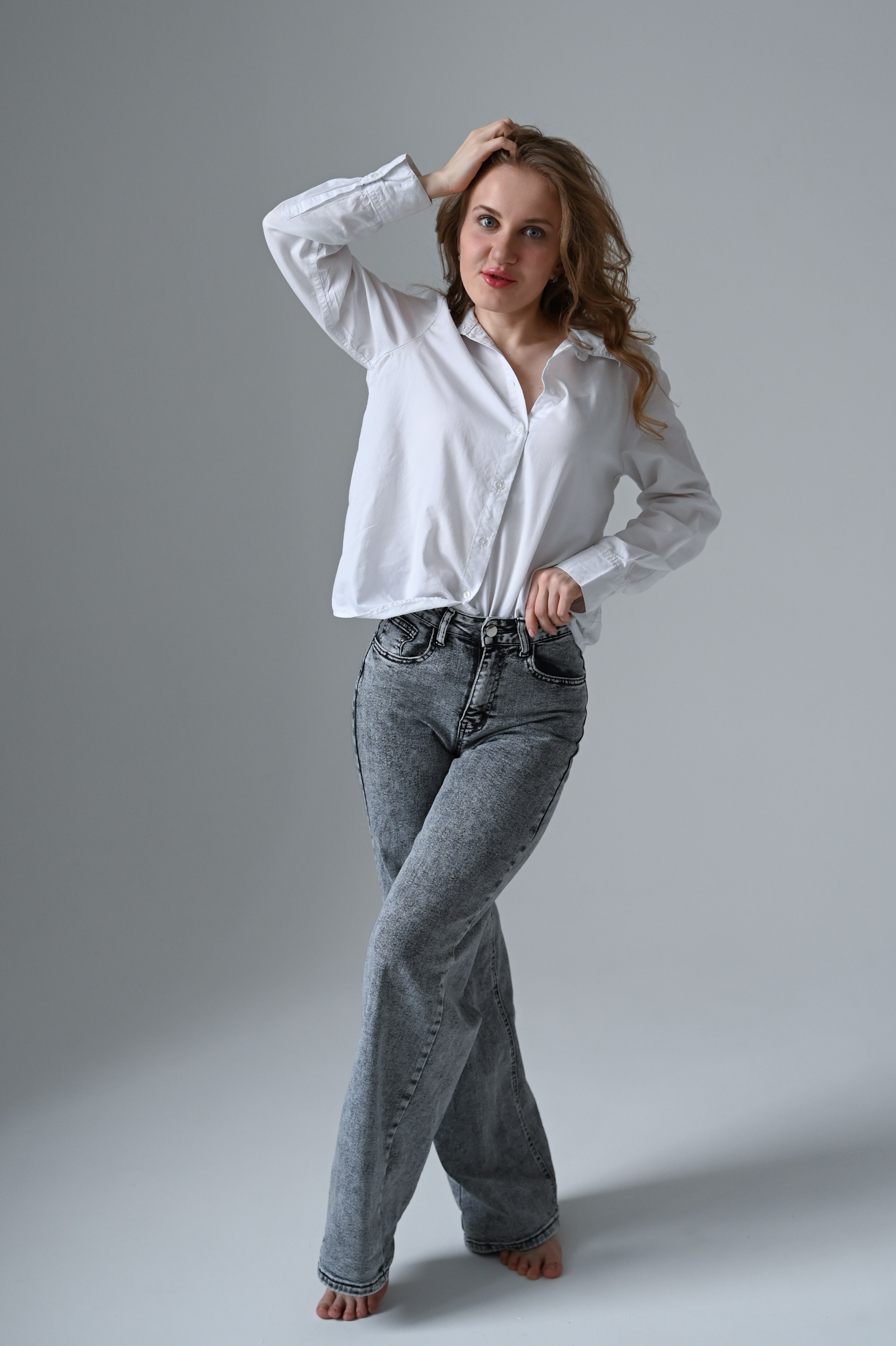 Женская фотосессия с цветами. Портретный фотограф в Москве Казьмина Олеся