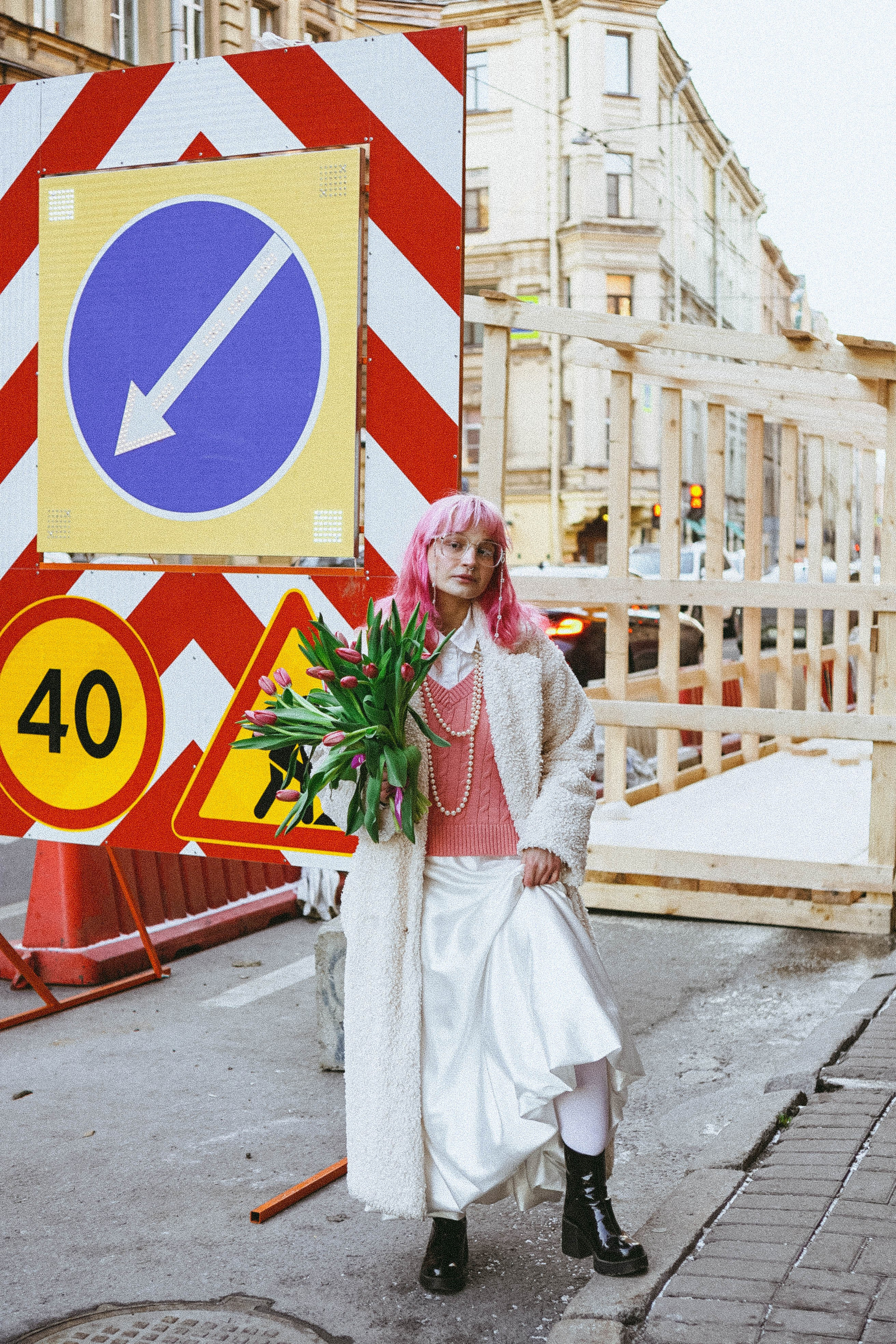 Прогулочная фотосессия с тюльпанами. Профессиональный фотограф, Санкт-Петербург — Виктория Богомолова