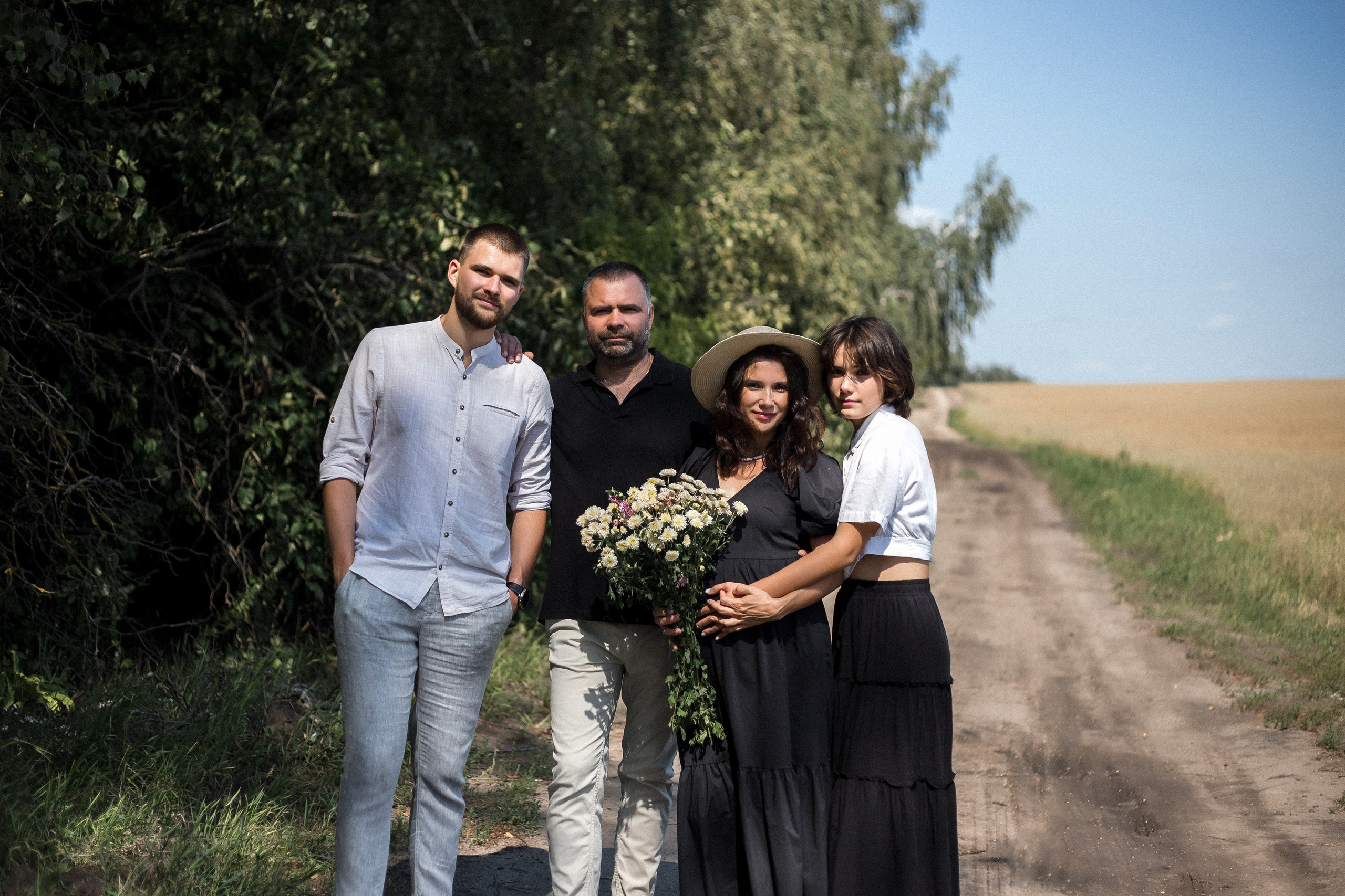 Михаил, Ирина, Роман и Ксения. Портретный, семейный, свадебный фотограф в Брянске Маргарита Василькова