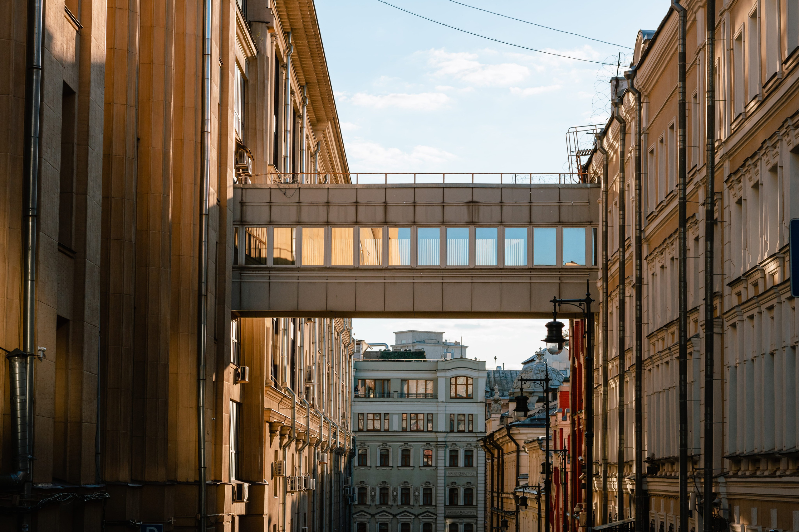 Street Photography. Street & Portrait photographer Lina Thorne based in Moscow