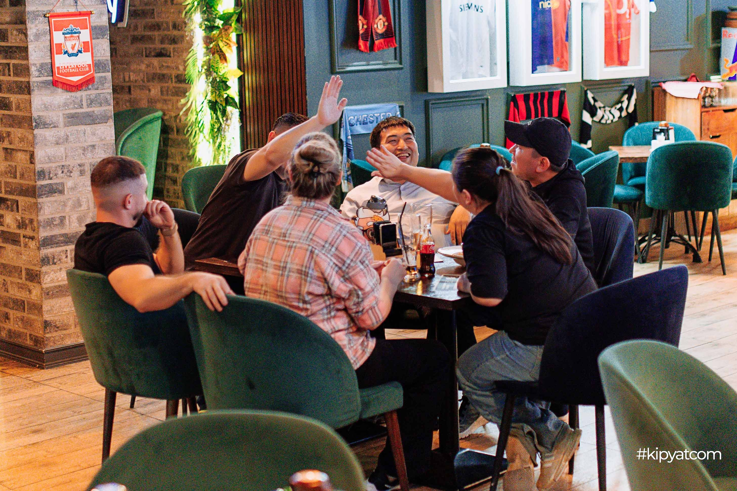 Эйнштейн Party