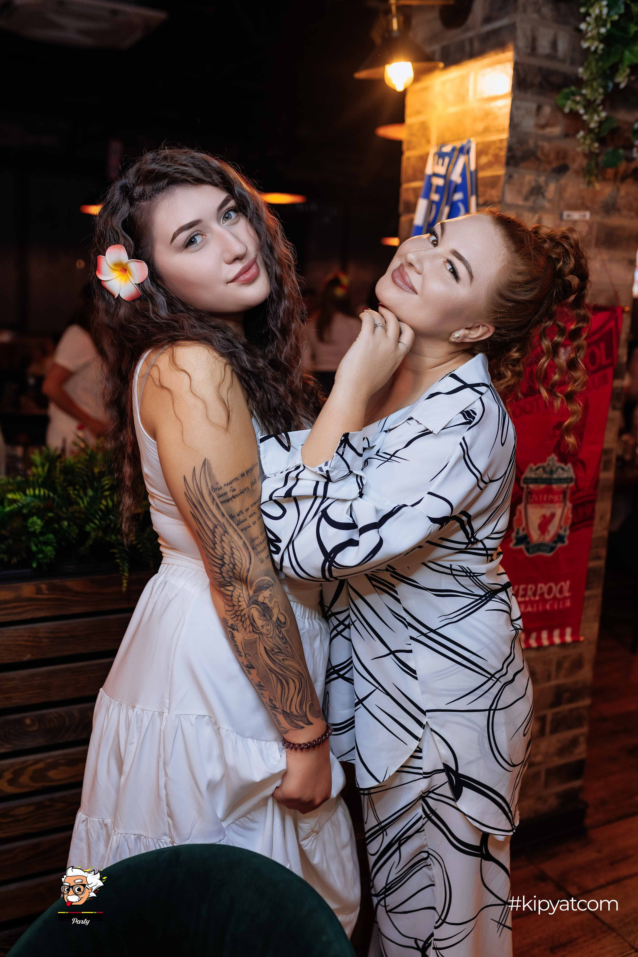 Эйнштейн Party