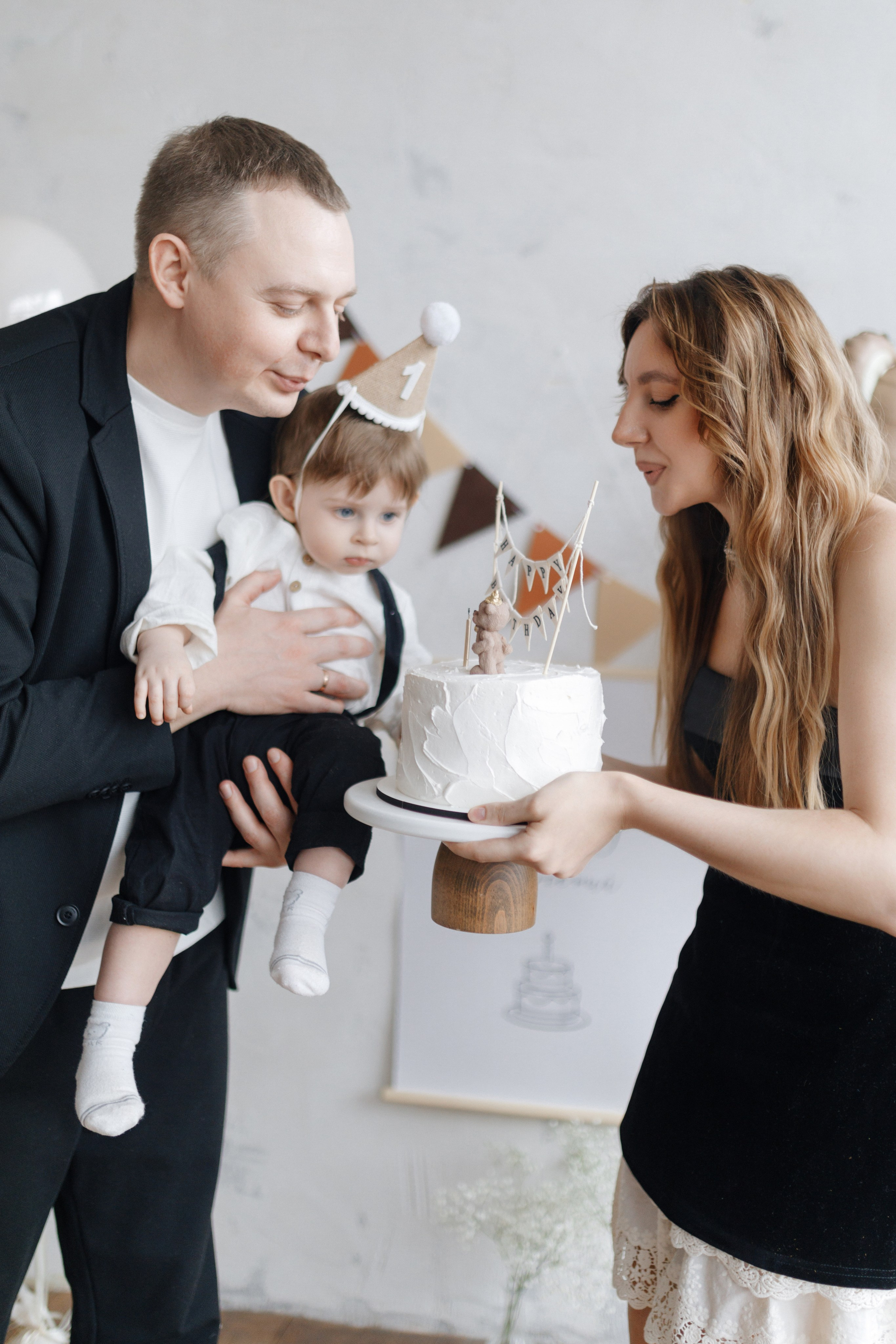 Арсению Годик. Главная