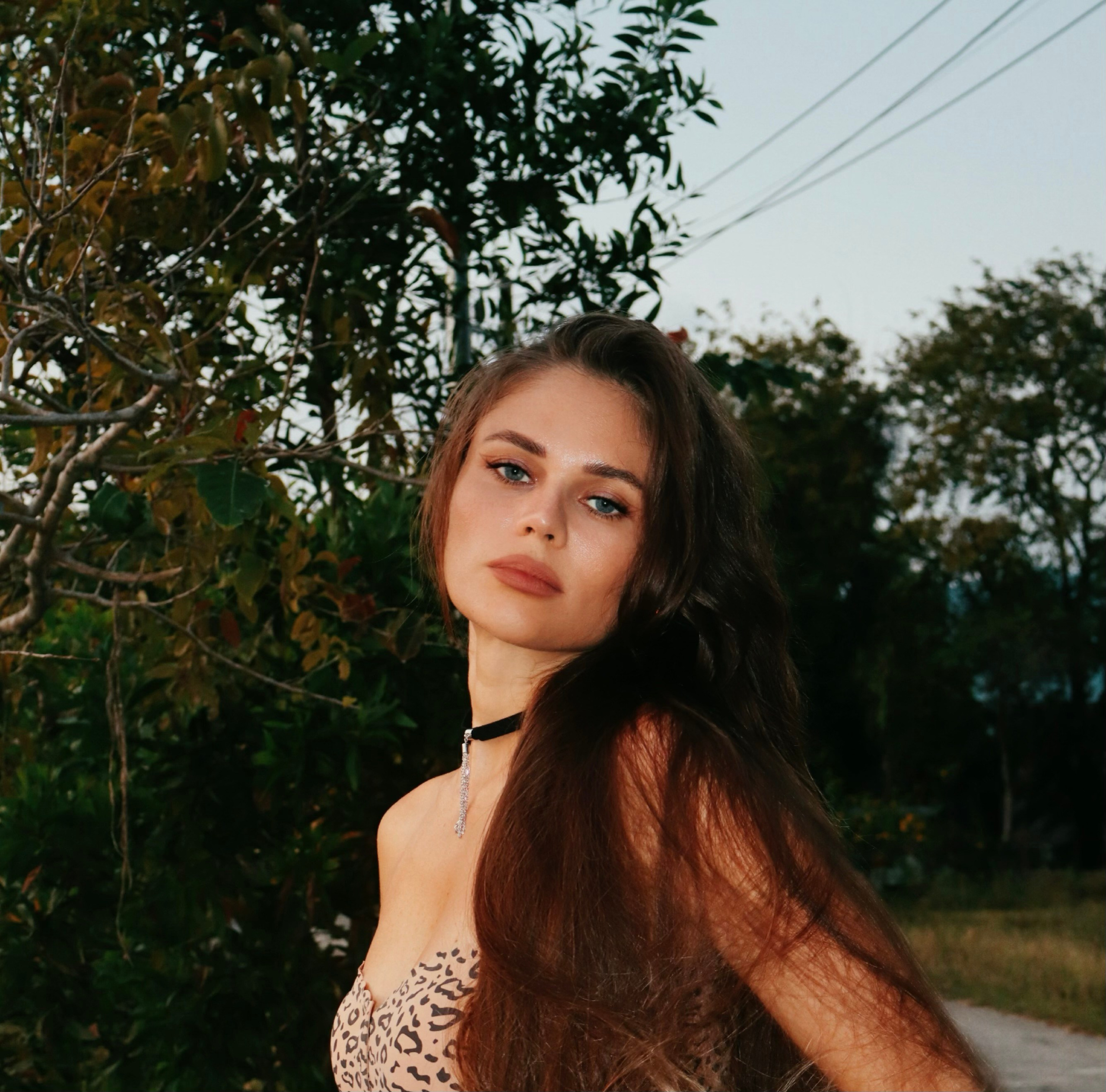 Очаровательный профессиональный портрет в стиле Pinterest лето в Москве