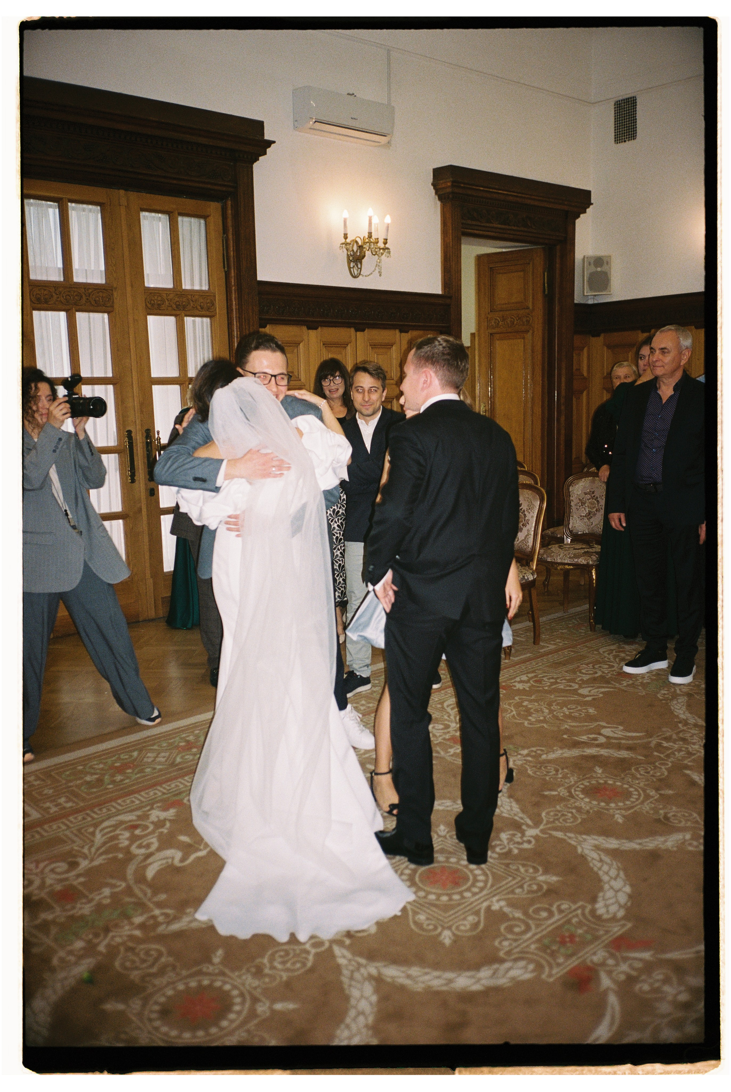 Film WD. Свадебный и репортажный фотограф