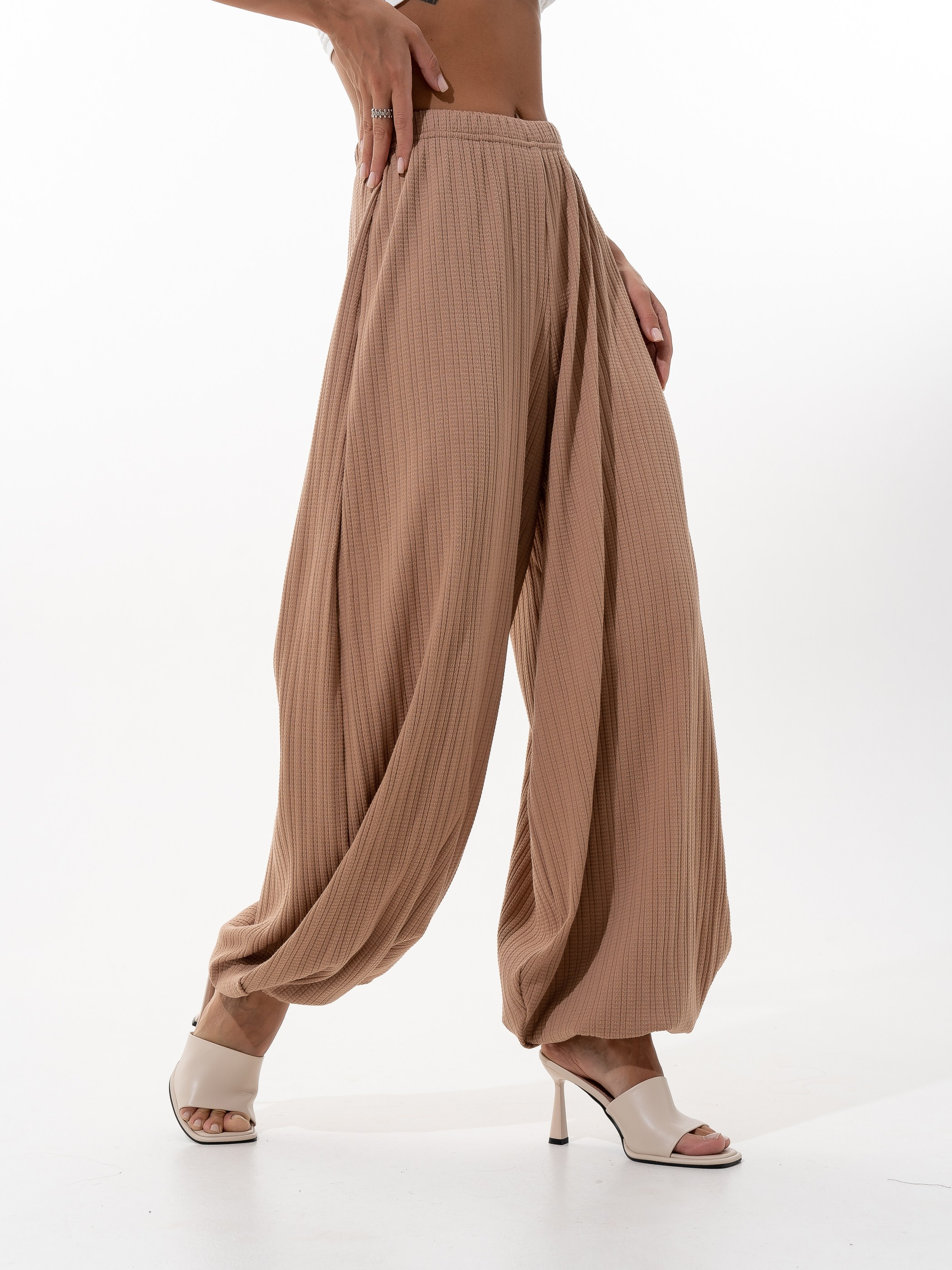 Летние брюки для WB. Фотограф Ирина Козлова г. Чебоксары