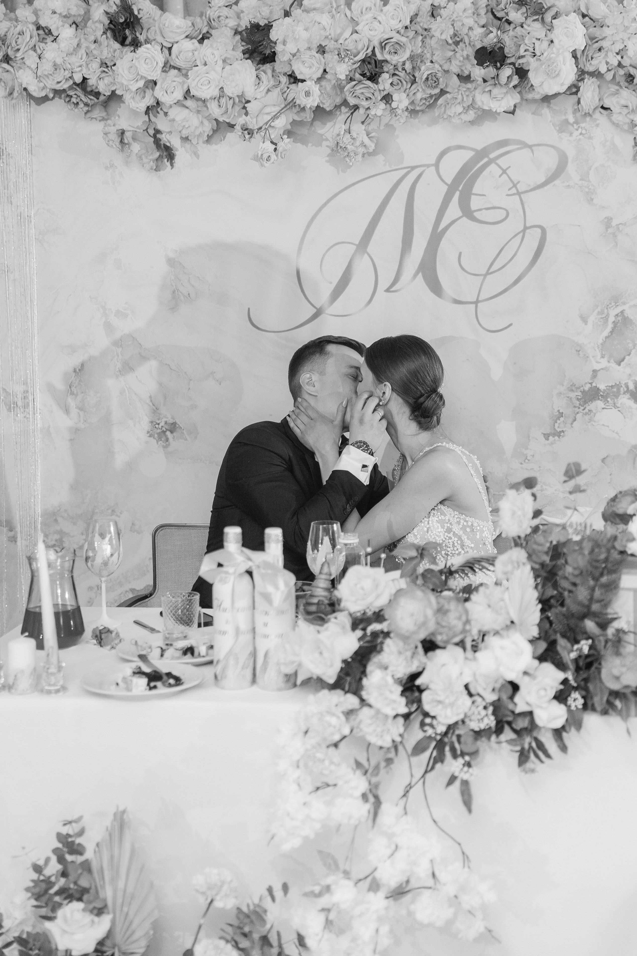 Классическая свадьба в Москве. Никита и Катя '22. Портфолио свадебного фотографа. Роман Каргаполов