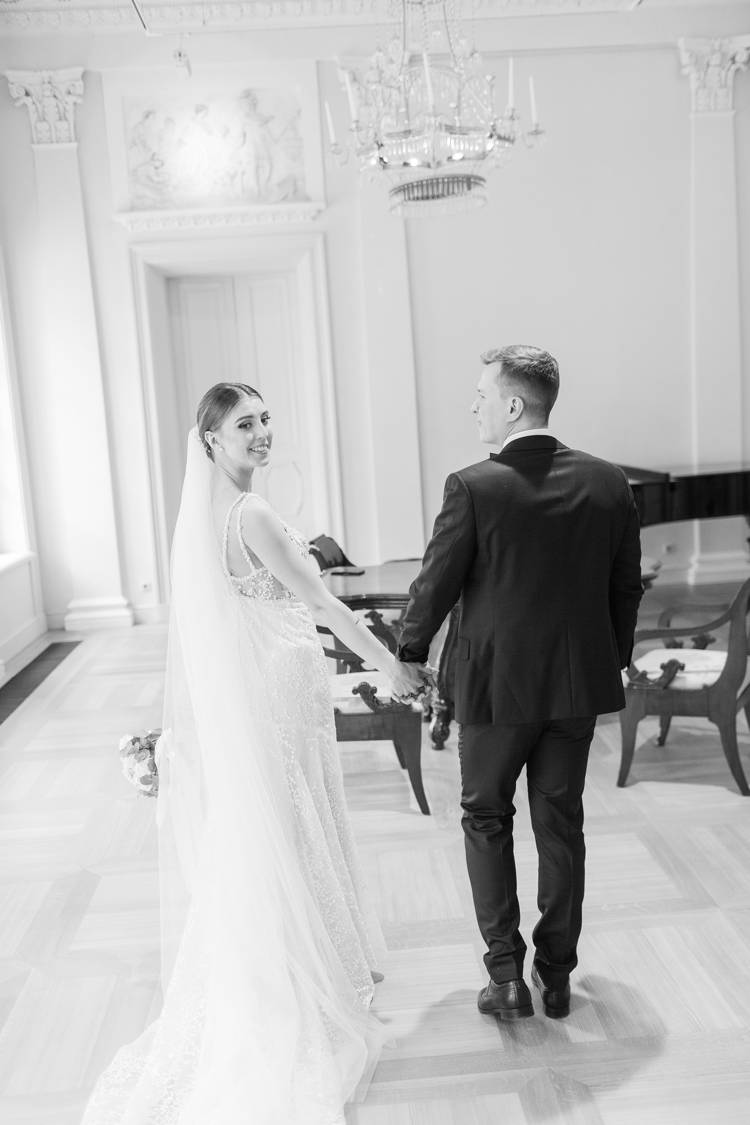 Классическая свадьба в Москве. Никита и Катя '22. Портфолио свадебного фотографа. Роман Каргаполов