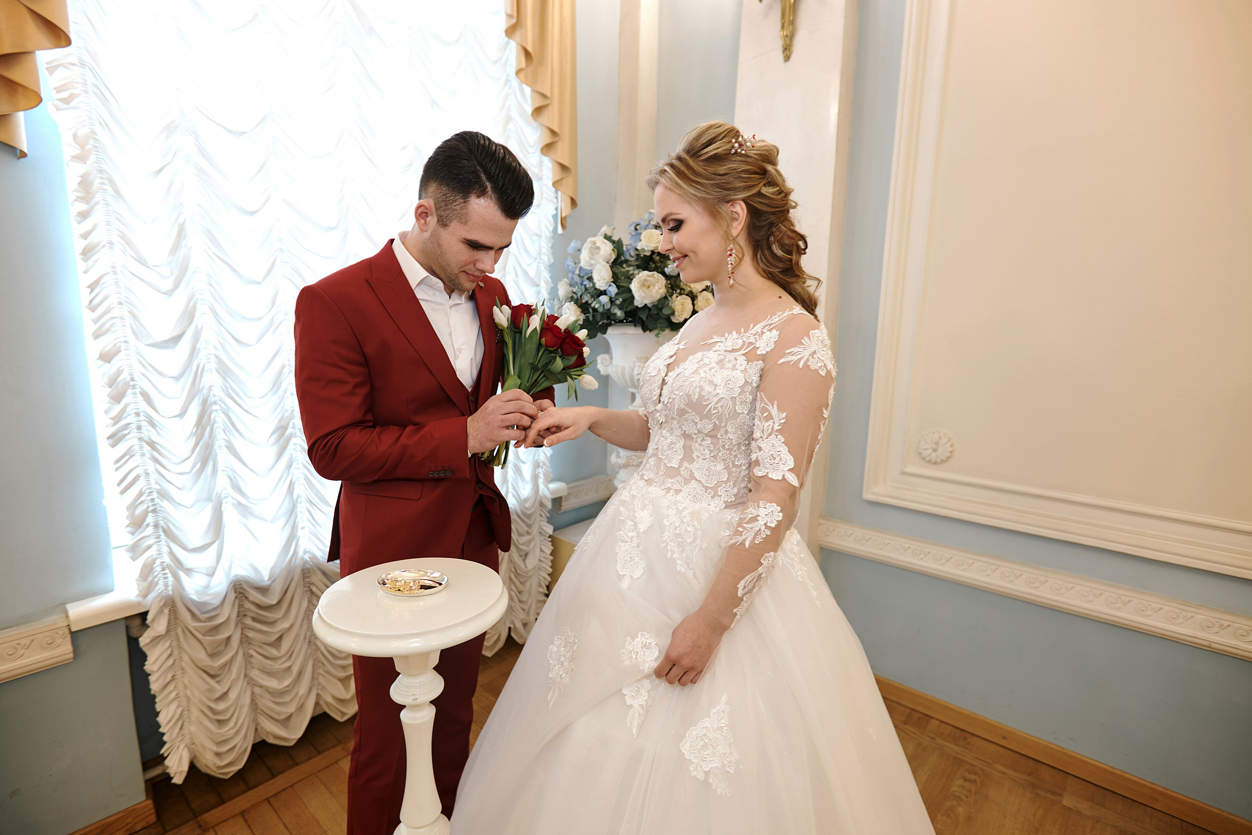 Свадьба Кировский ЗАГС и Дом Ученых. Фотограф в Санкт-Петербурге Знаменская Ирина