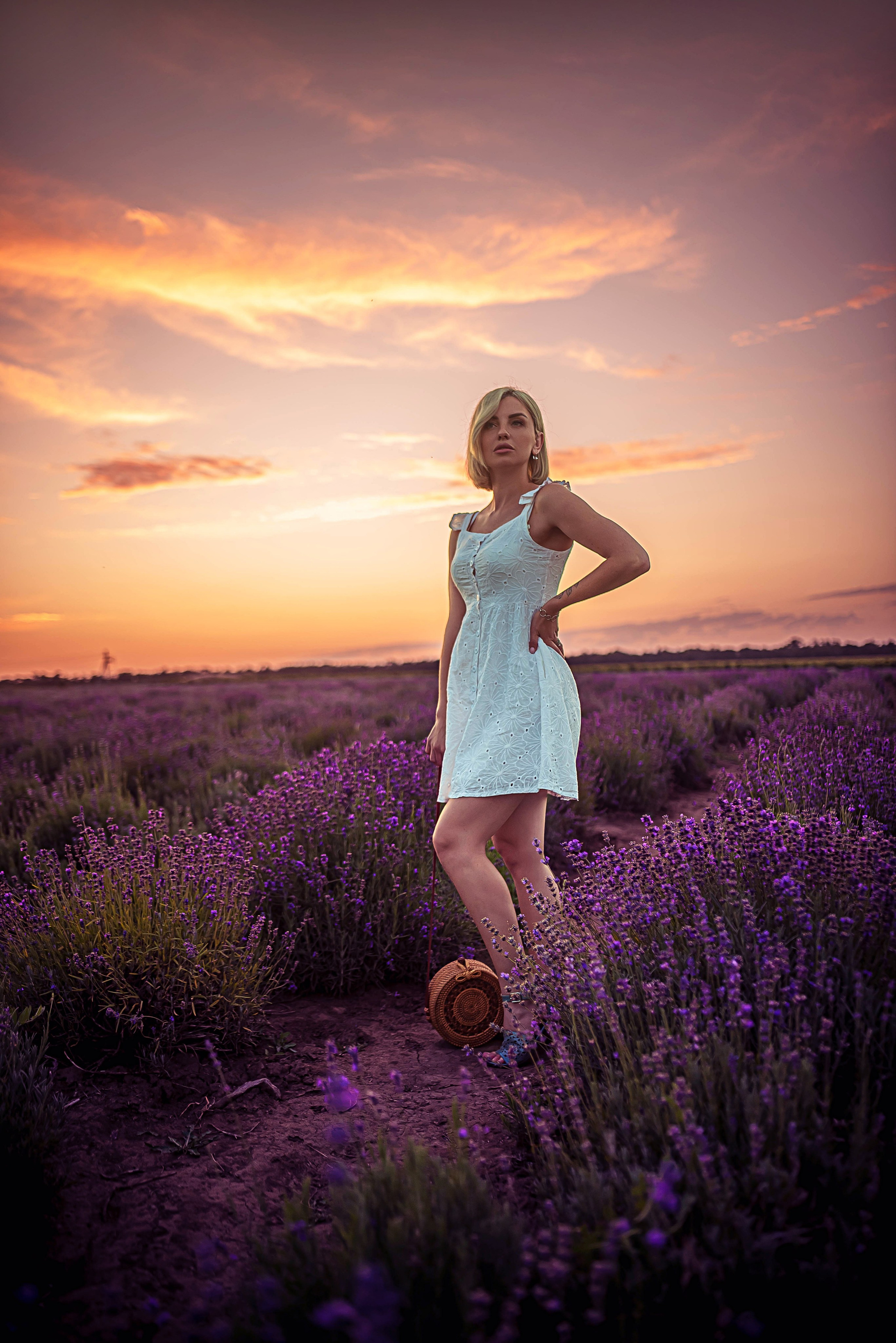 Олечка в Лавандах. Арт-фотограф Евгений Матвиенко