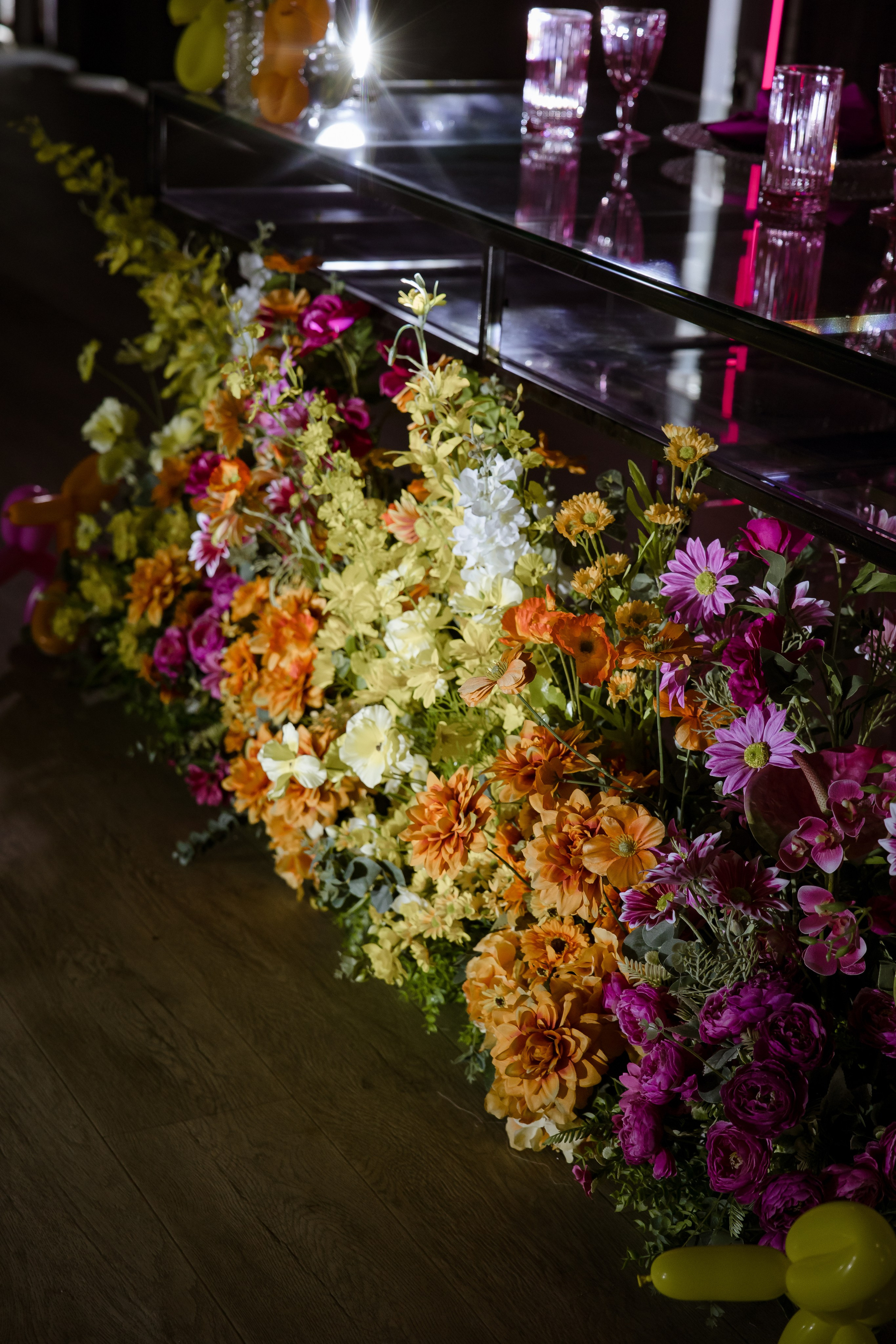 Яркая свадьба в «Нет на карте» в Самаре. Свадебный и семейный фотограф в Самаре и Тольятти | Елена Топанцева