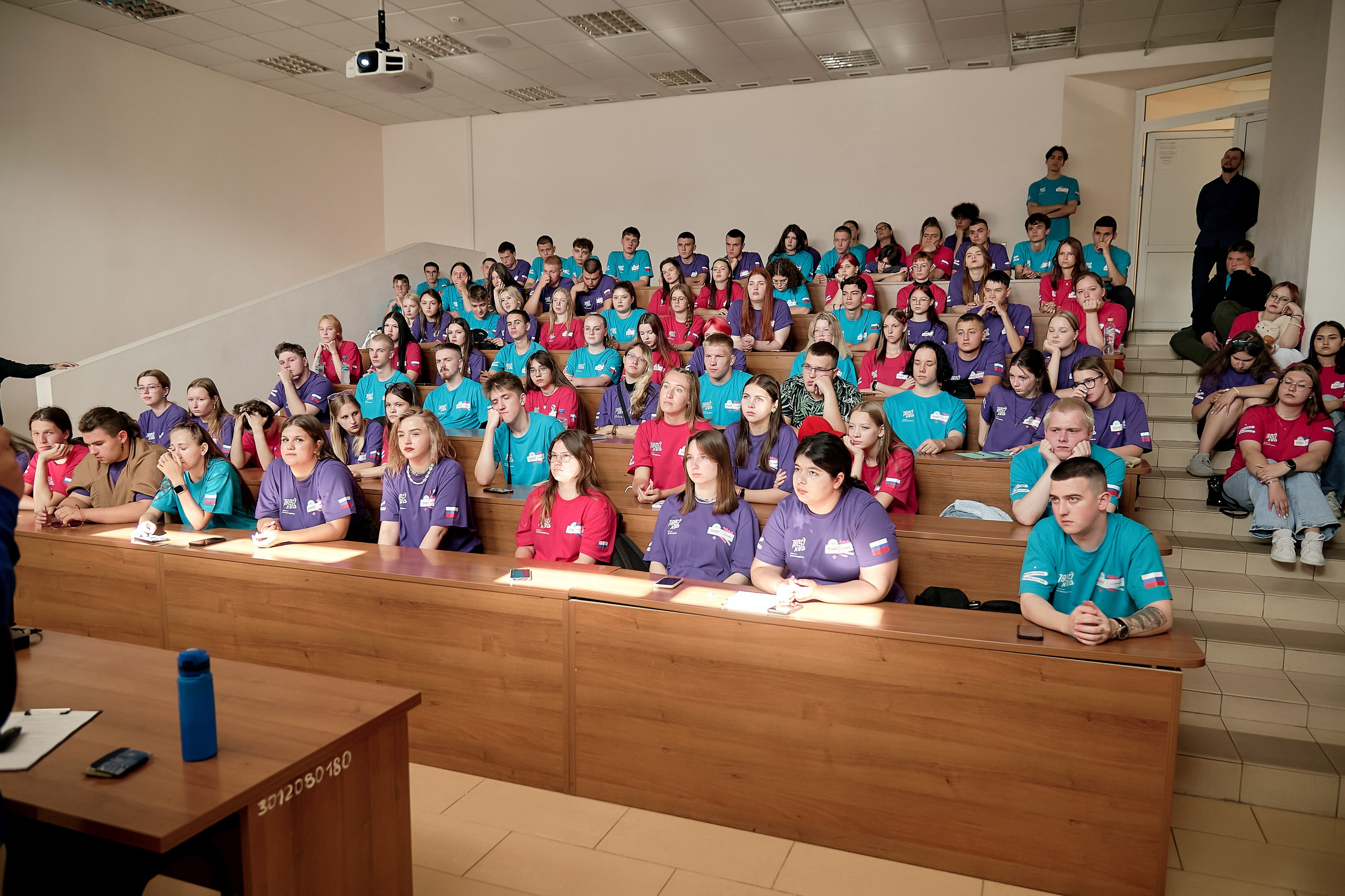 Большая перемена. Фотограф Яковлев Роман — Красноярск