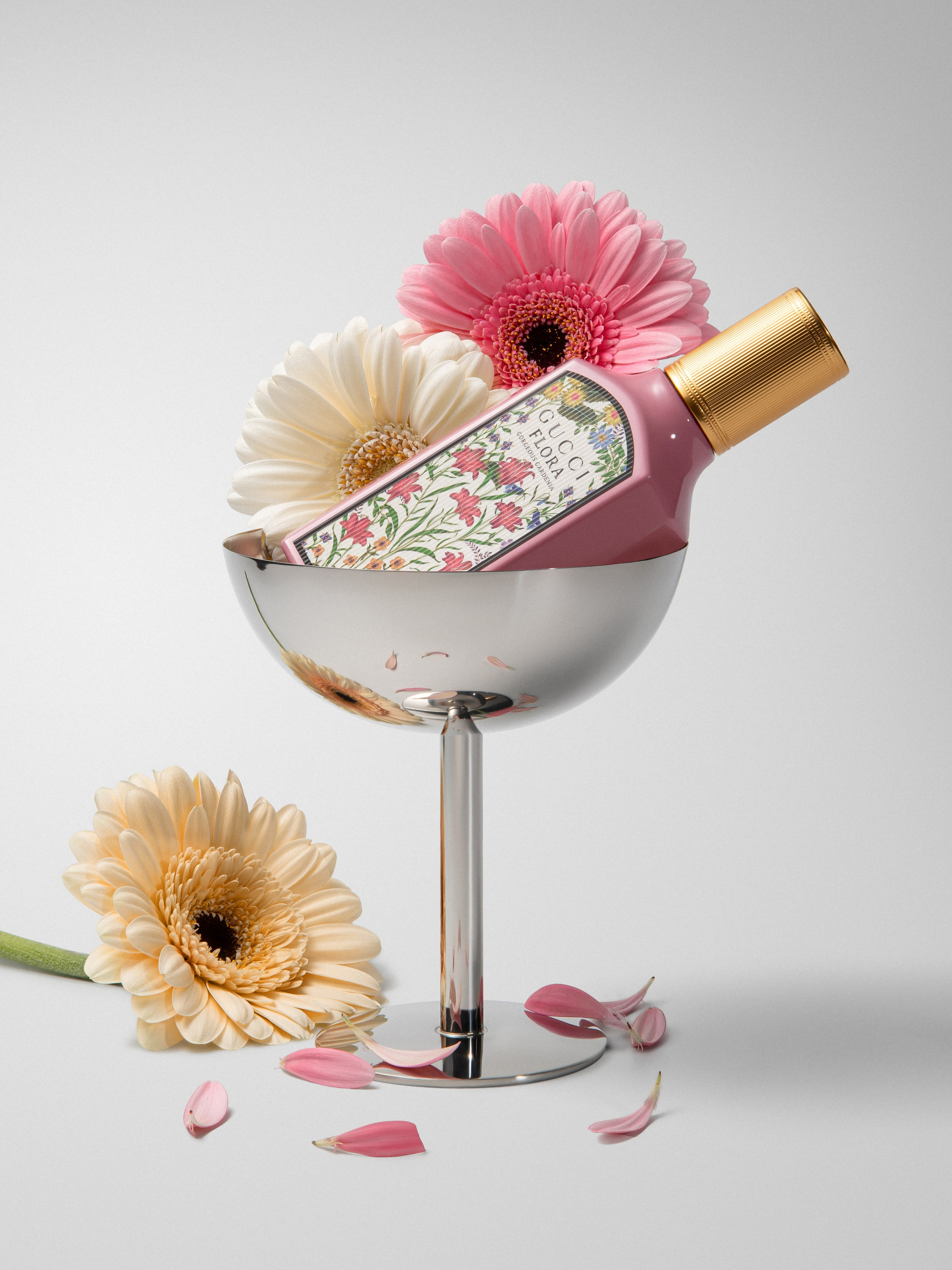 Фотосъемка декоративной косметики и парфюмерии. Маргарита Кузьмина, предметный фотограф Москва, Мытищи