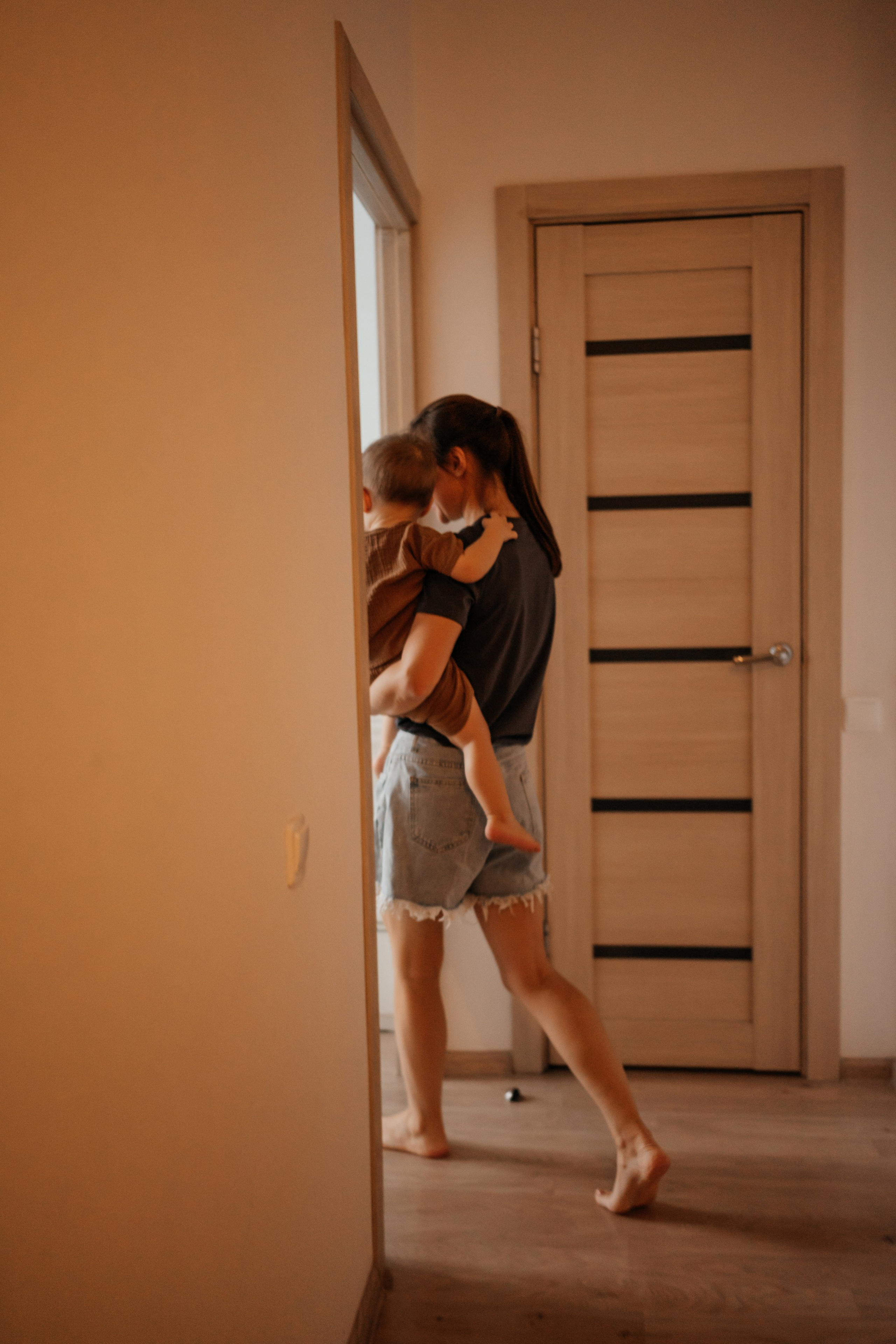 Украшаем ёлочку. Малыш Костя. Семейный фотограф в Москве Ирина Жур