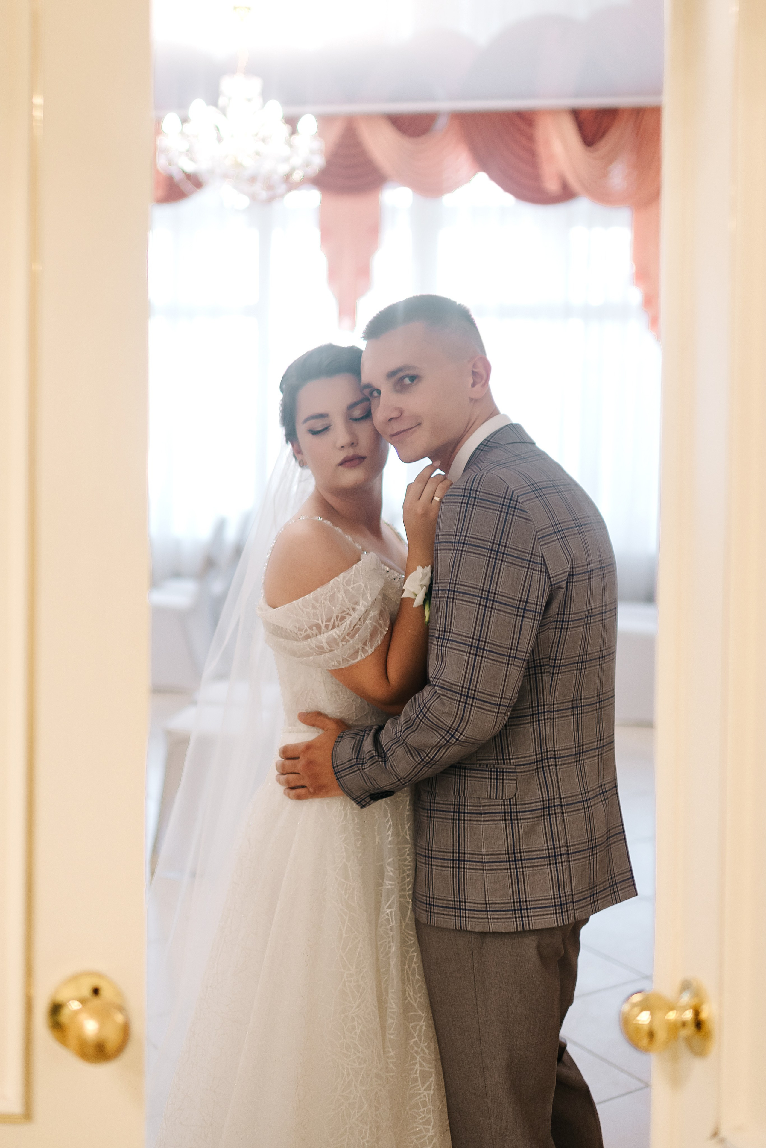 Роман и Карина. Фотограф Волжский Екатерина Егорова