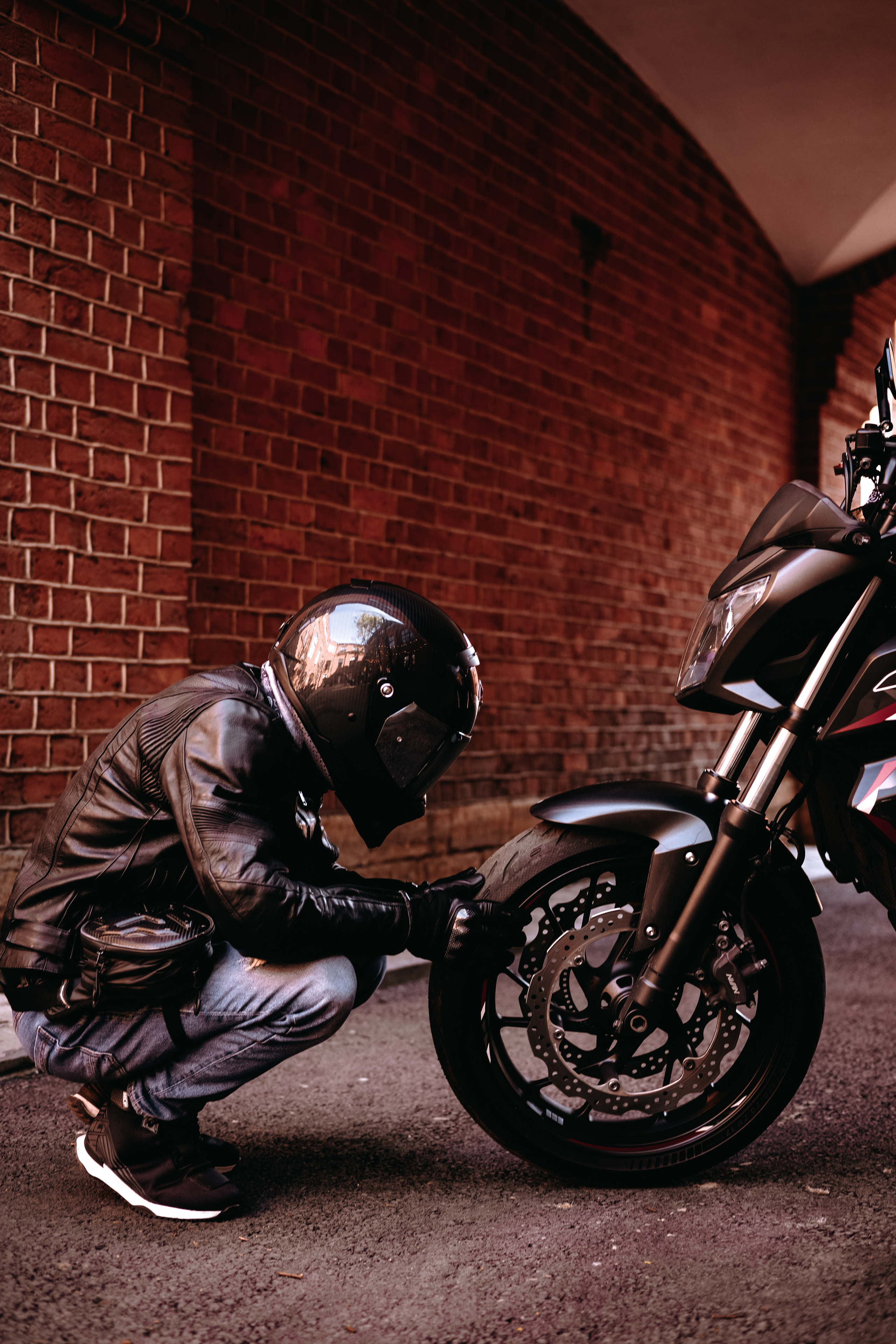 МОТО. Женский и свадебный фотограф в Санкт-Петербурге Элизабет Ланцова. Будуарные съемки, свадебные съемки, лавстори, контент-съемка