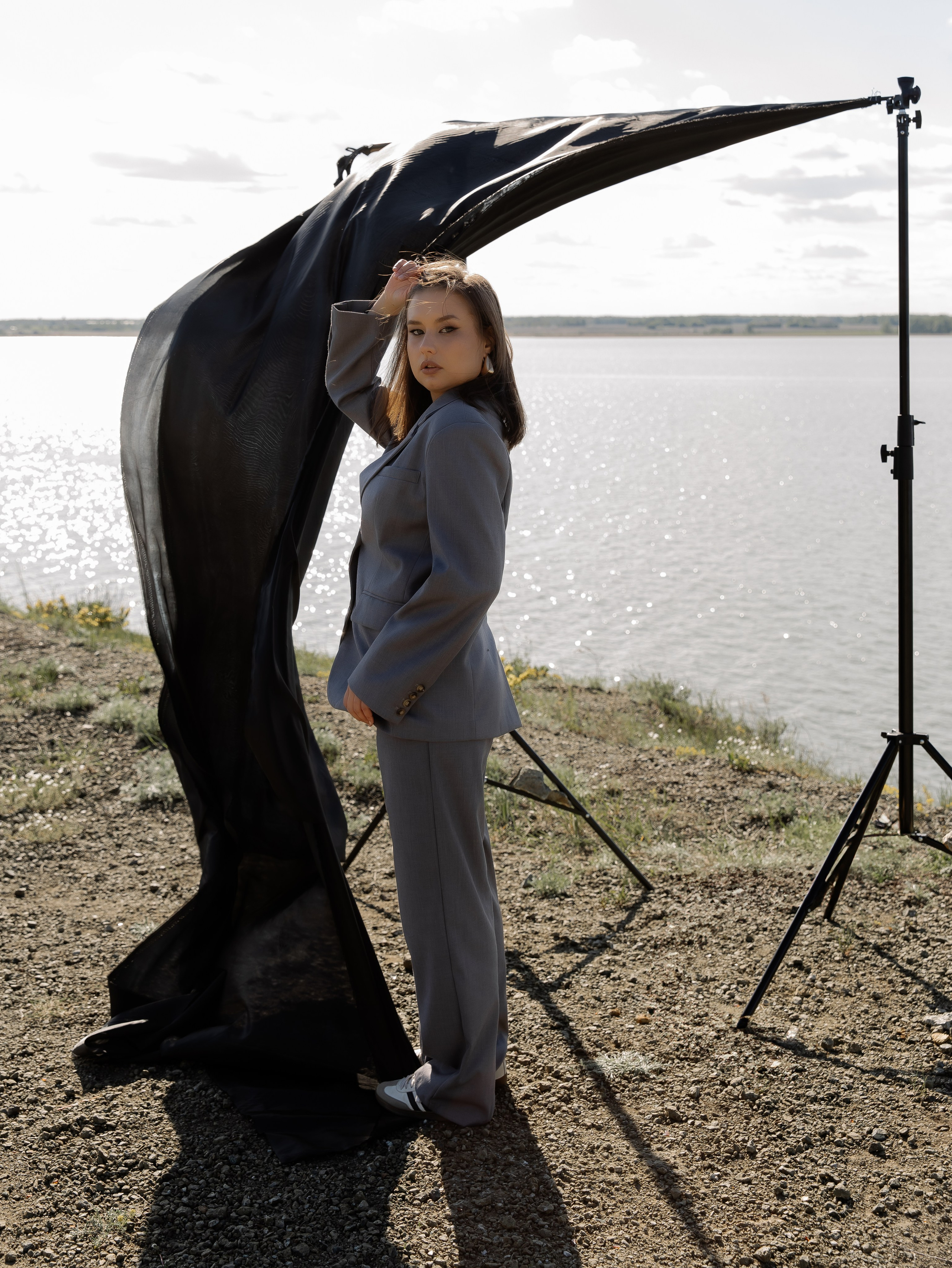 СЪЕМКА НА ОБРЫВЕ. СВАДЕБНЫЙ ФОТОГРАФ ЧЕЛЯБИНСК