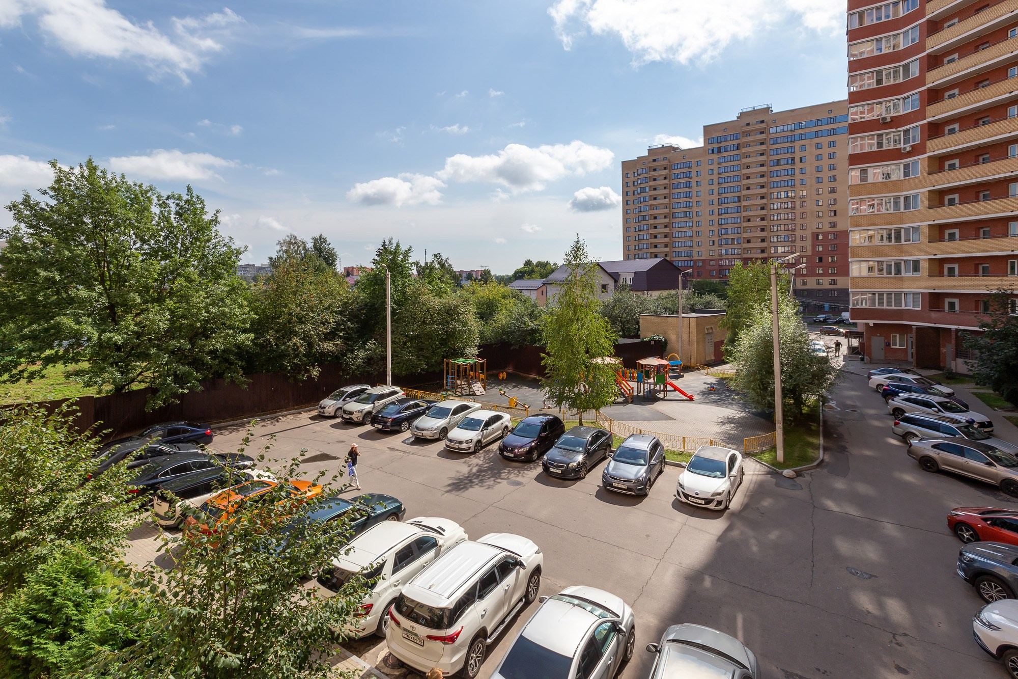 Домодедово. Квартира в теплых тонах на продажу. Интерьерный фотограф в Крыму