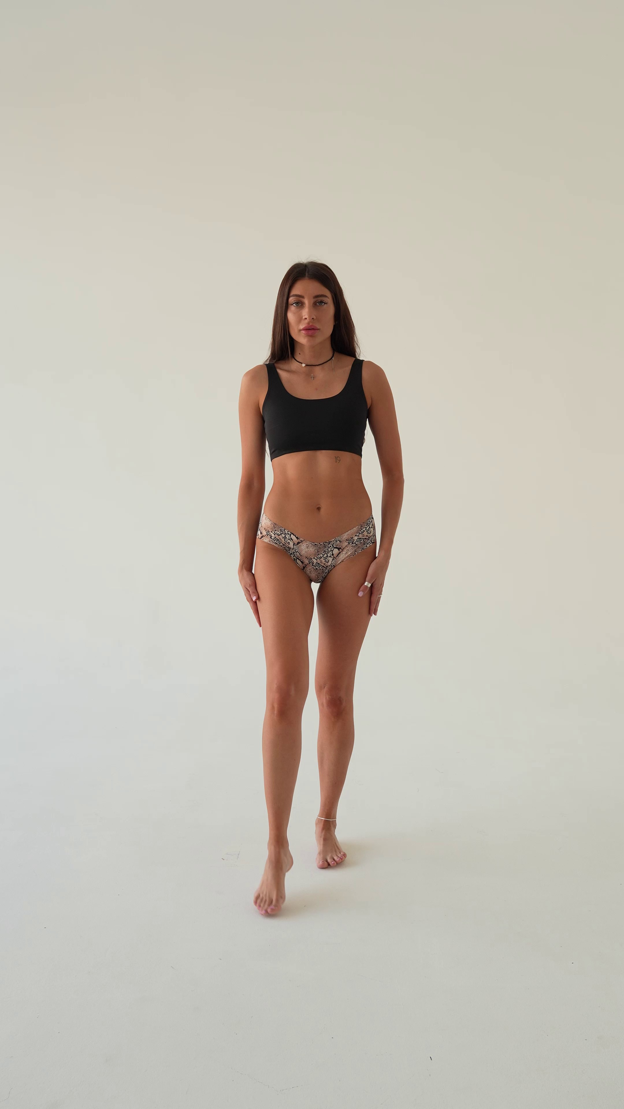 Модели. Сборные фотосъемки Новосибирск фото и видео для вайлдбериз