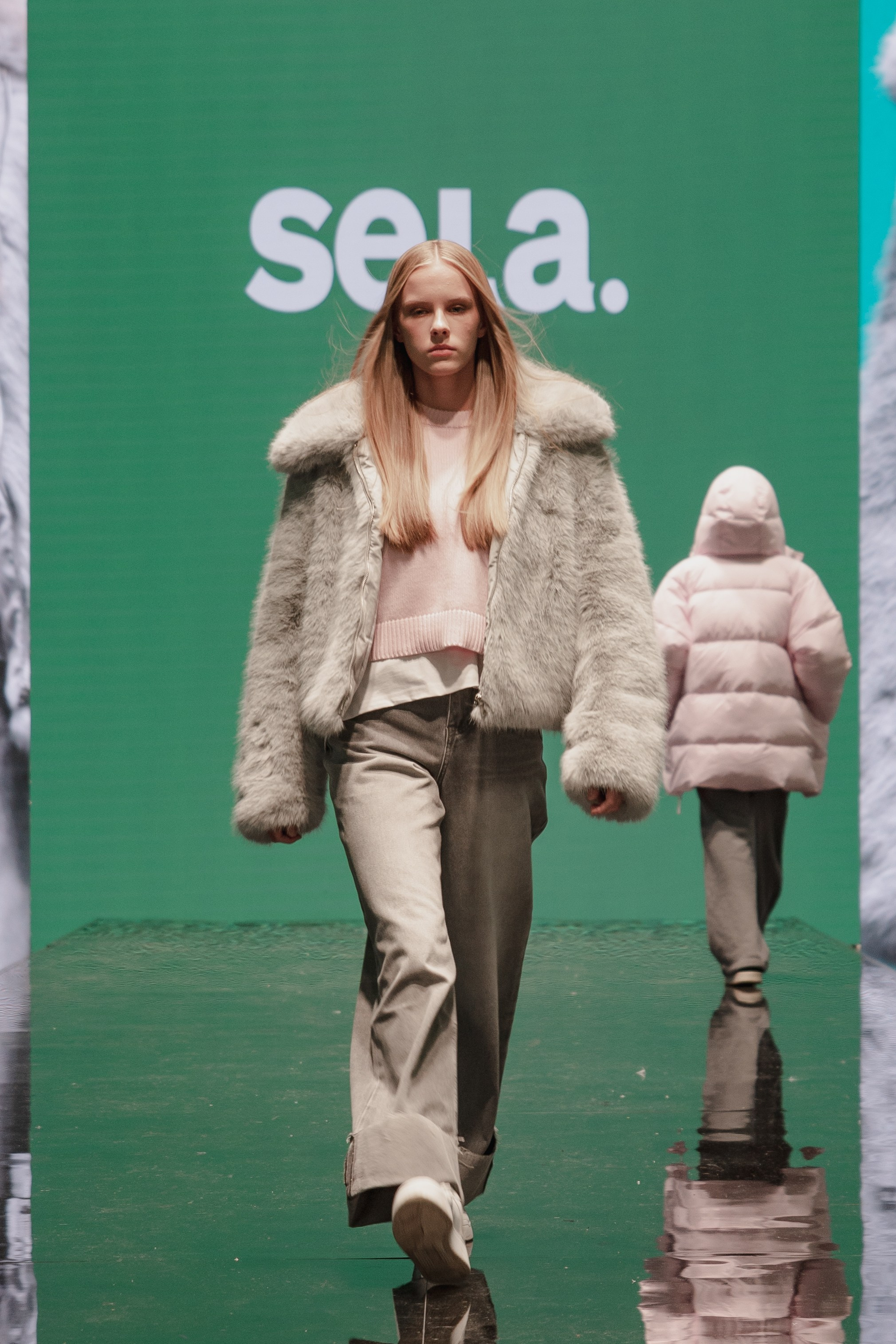 Fashion show SELA. Фэшн-фотограф в Санкт-Петербурге Дарья Семиколенных