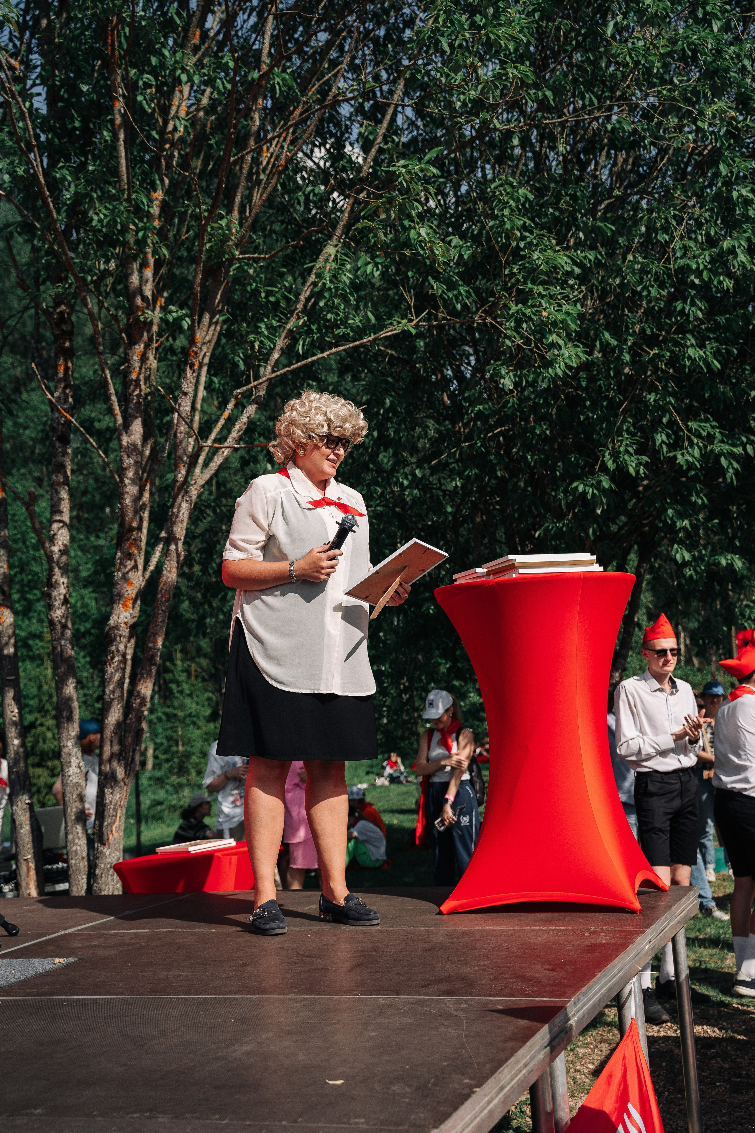 Пионерский «СУББОТНИК» в COSMOS Collection Изумрудный лес. Свадебный и семейный фотограф в Москве и МО Геннадий Туманцев