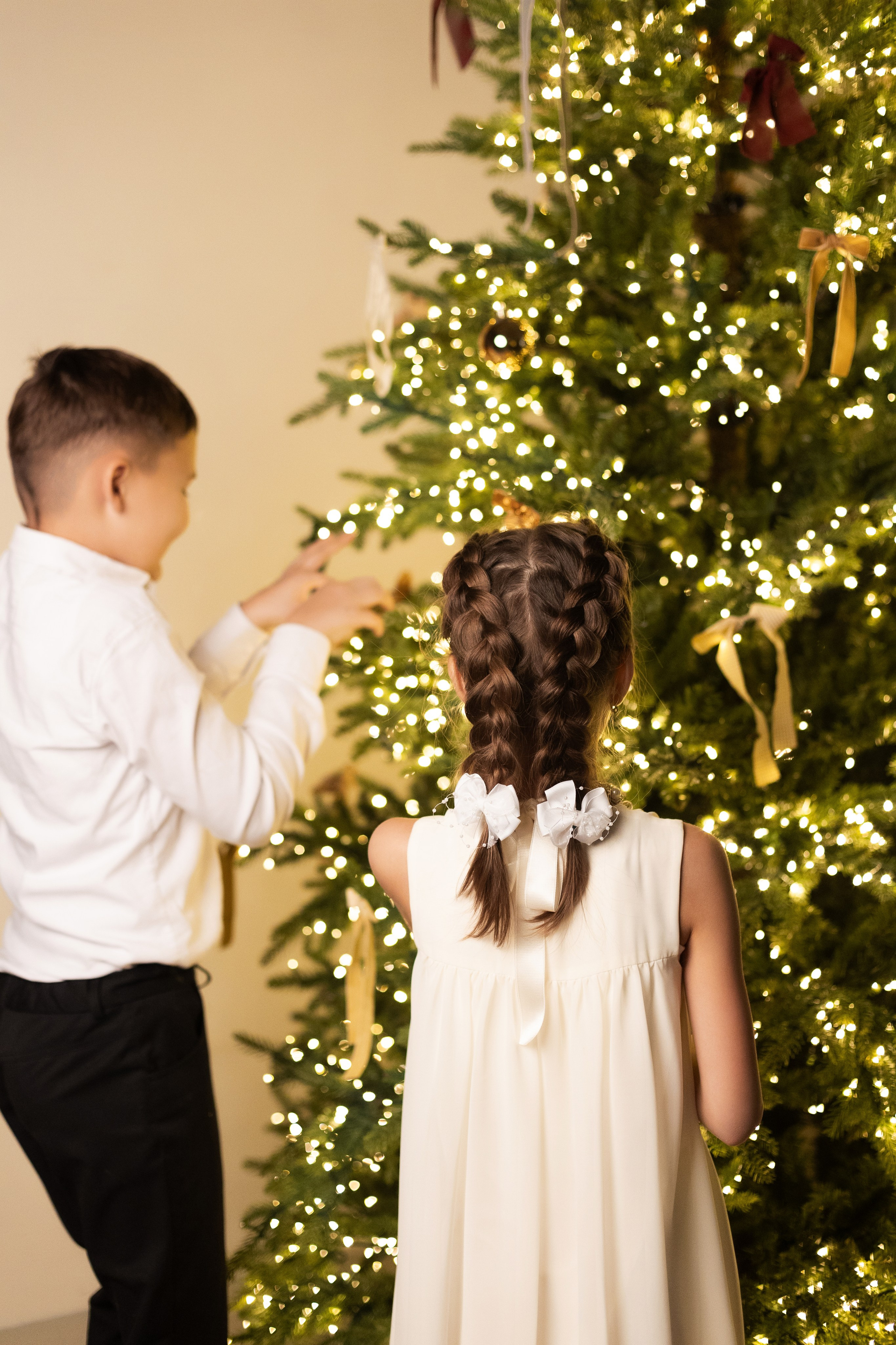 Ирина, Юрий, Влад и Милана. Фотограф ВИКА МЕДУЗА