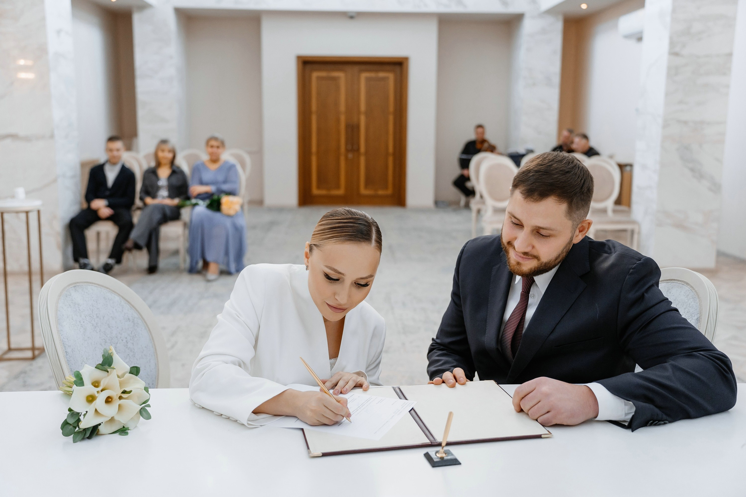 Свадебная фотосессия в Рэдиссон Блу Олимпийский. Свадебный и семейный фотограф в Москве Светлана Зоткина