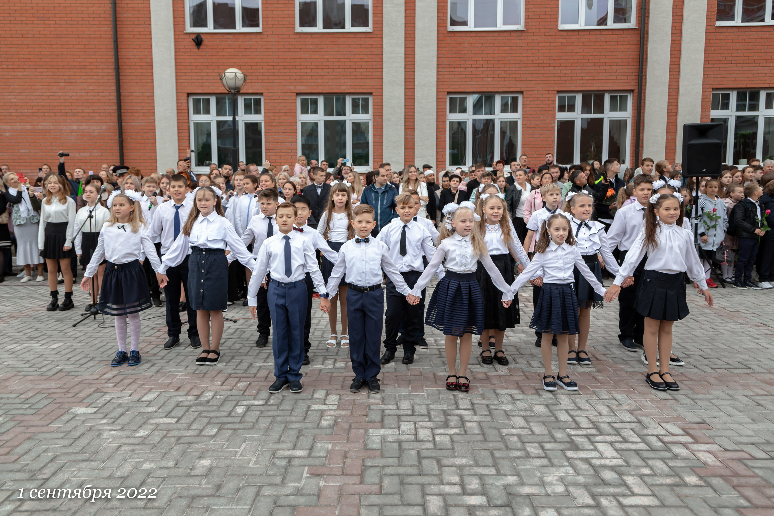 Репортаж в школе на 1 сентября. GagarinProArt